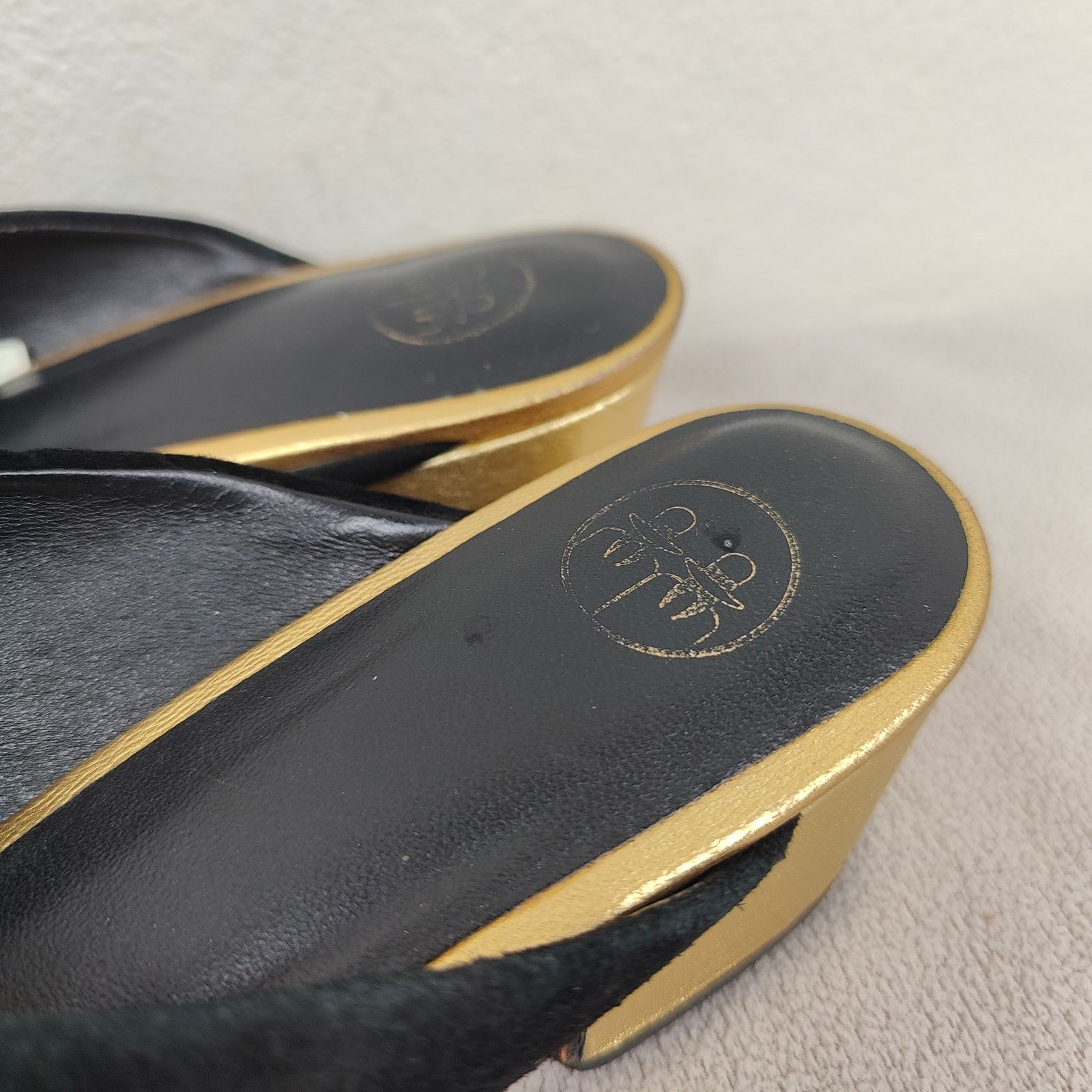 Other Carolina K Offbeat Mules Womens 9 Black Suede Leather Gold Size US 9 / IT 39 - 6 Thumbnail