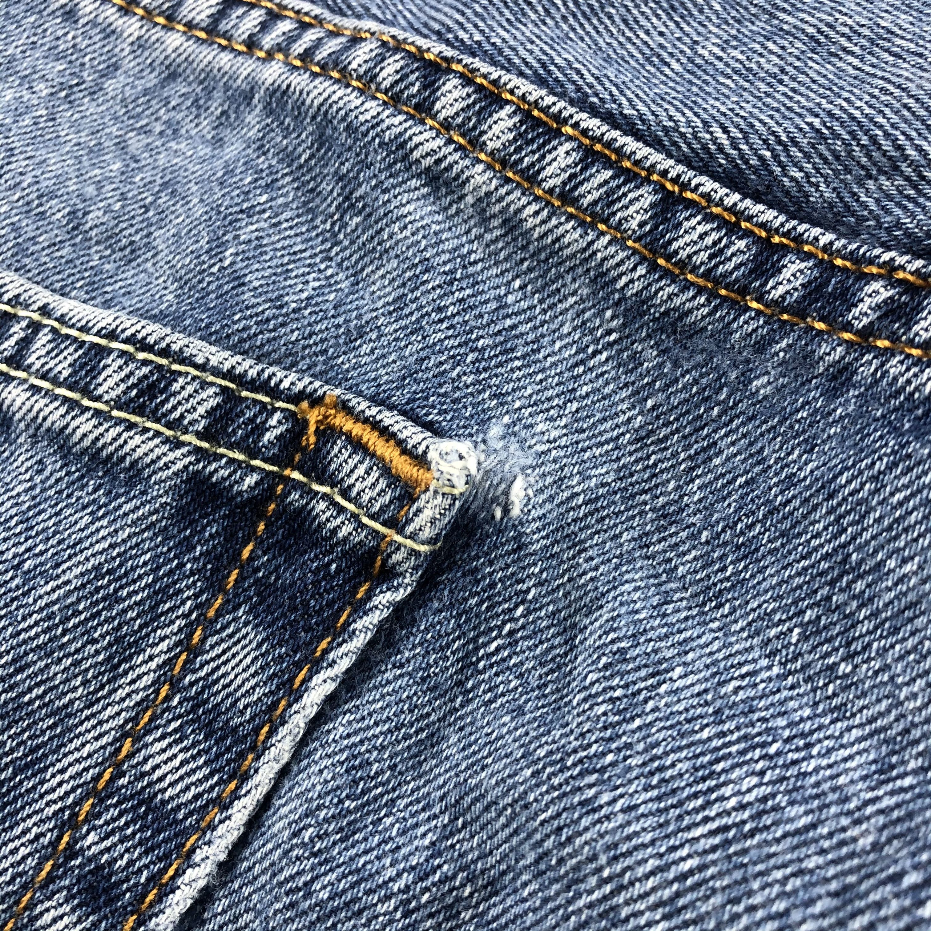Levi's Vintage Blue Wash Levis 550 Jeans-J2144 Size US 36 / EU 52 - 11 Thumbnail