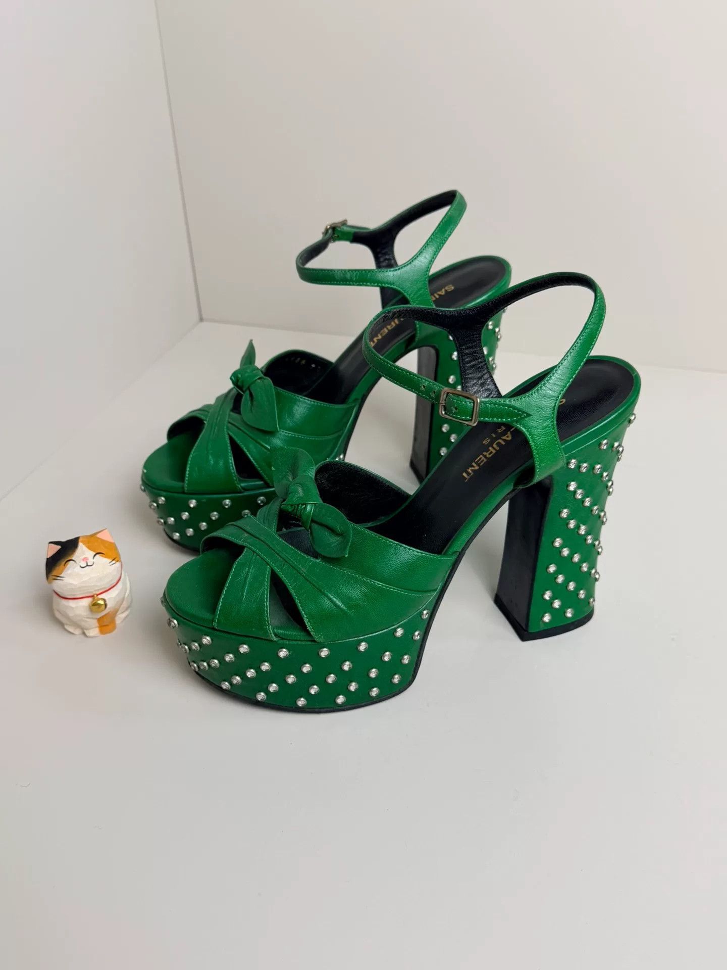 Saint Laurent Paris Saint Laurent Paris Leather Sandals us_6 Women Size US 6 / IT 36 - 1 Thumbnail
