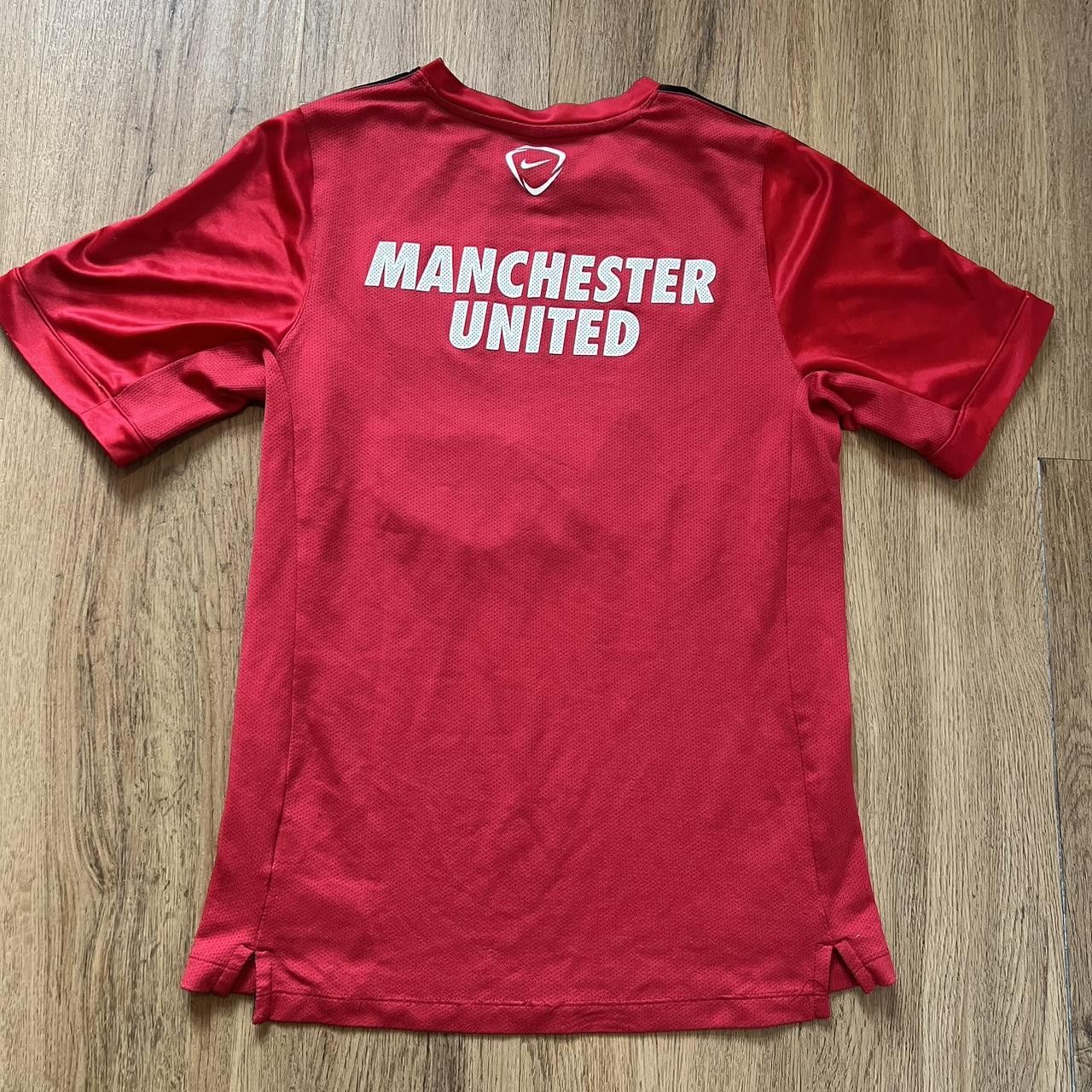 Nike Manchester United red and black home shirt 2013-14 - Nike Size US S / EU 44-46 / 1 - 2 Thumbnail