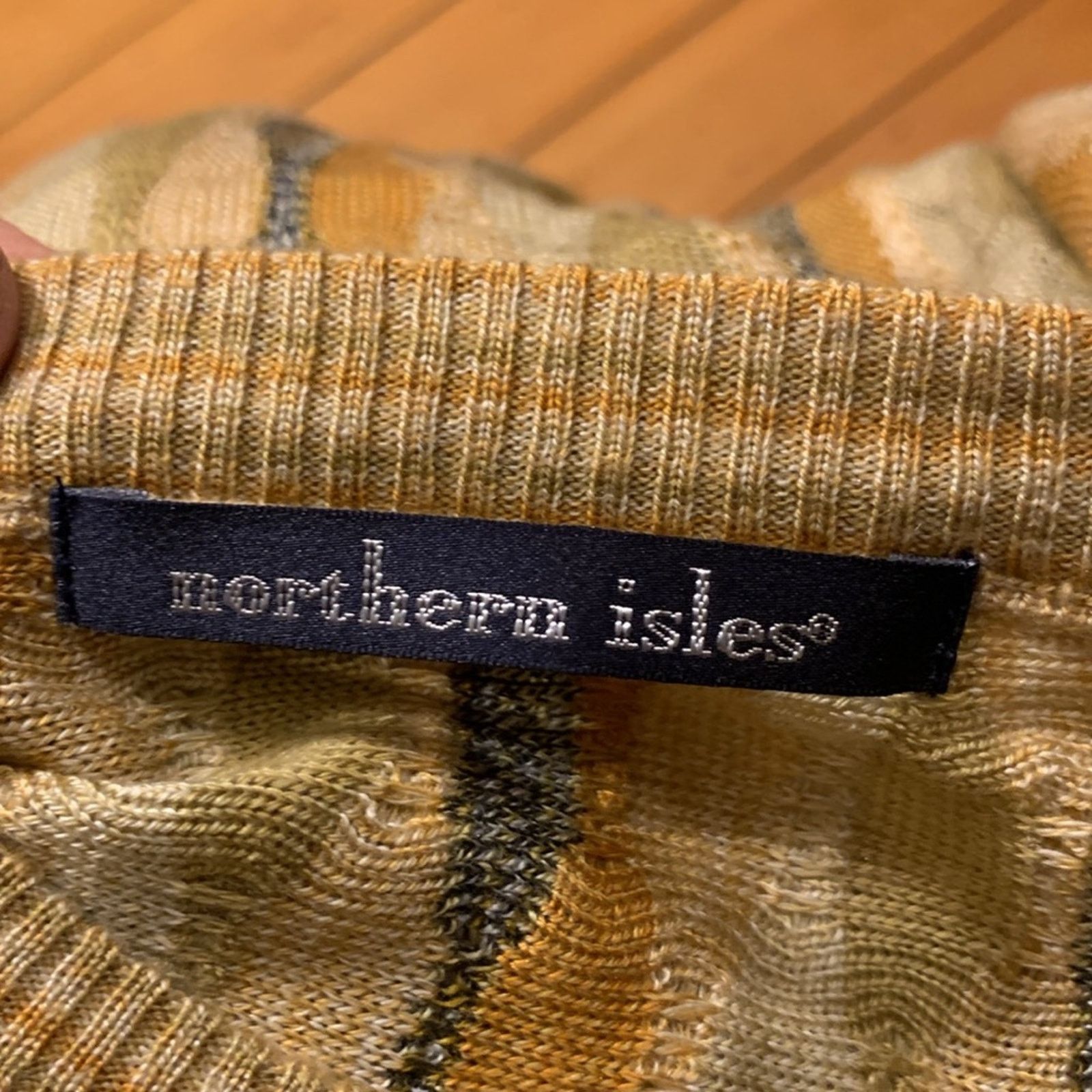 Northern Isles BNWT Northern Isles sweater Cosby Dr. Huxtable style Size US M / EU 48-50 / 2 - 7 Thumbnail