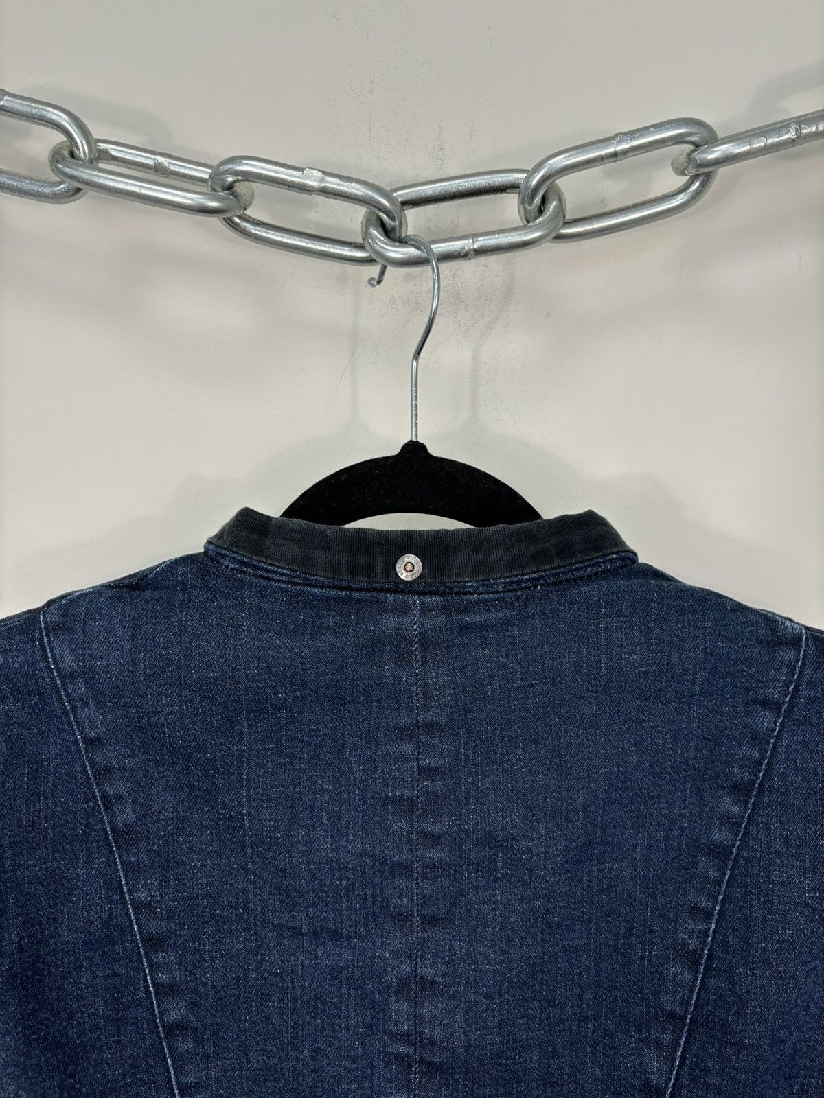 Armani Vintage Armani Jeans Indigo Women’s Archival Denim Jacket Size L / US 10 / IT 46 - 17 Thumbnail