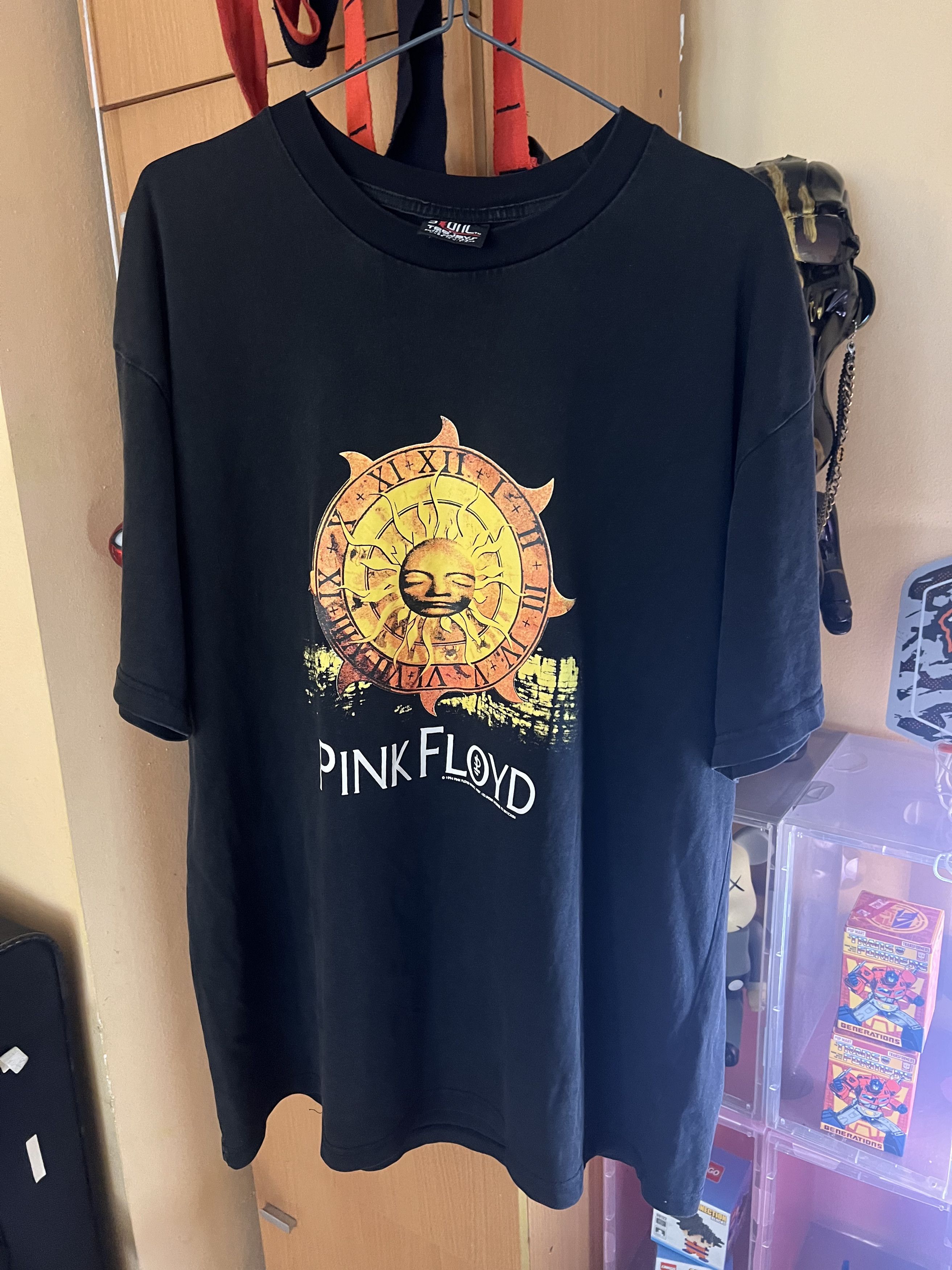 Giant Giant × Pink Floyd Vintage 1994 American Tour Tee | Grailed