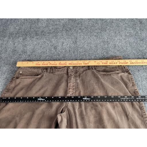 Peter Millar Peter Millar Pants Mens Size 38 Brown Five Pocket Chino Golf Size US 38 / EU 54 - 8 Thumbnail
