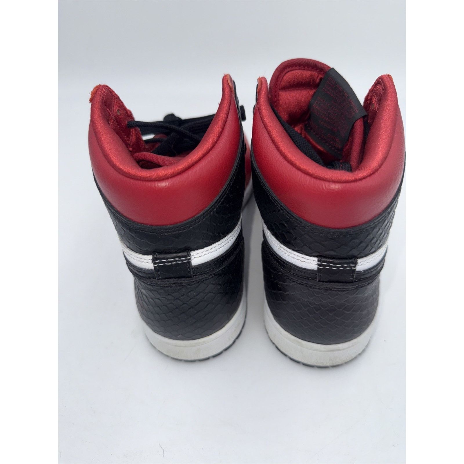 Jordan Brand Size 8 - Air Jordan 1 Retro OG High Satin Red W bs921 Size US 8 / IT 38 - 3 Thumbnail