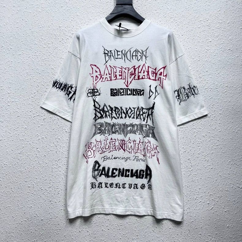 Balenciaga Balenciaga New Year series the Year of the Loong graffiti Size US S / EU 44-46 / 1 - 1 Thumbnail