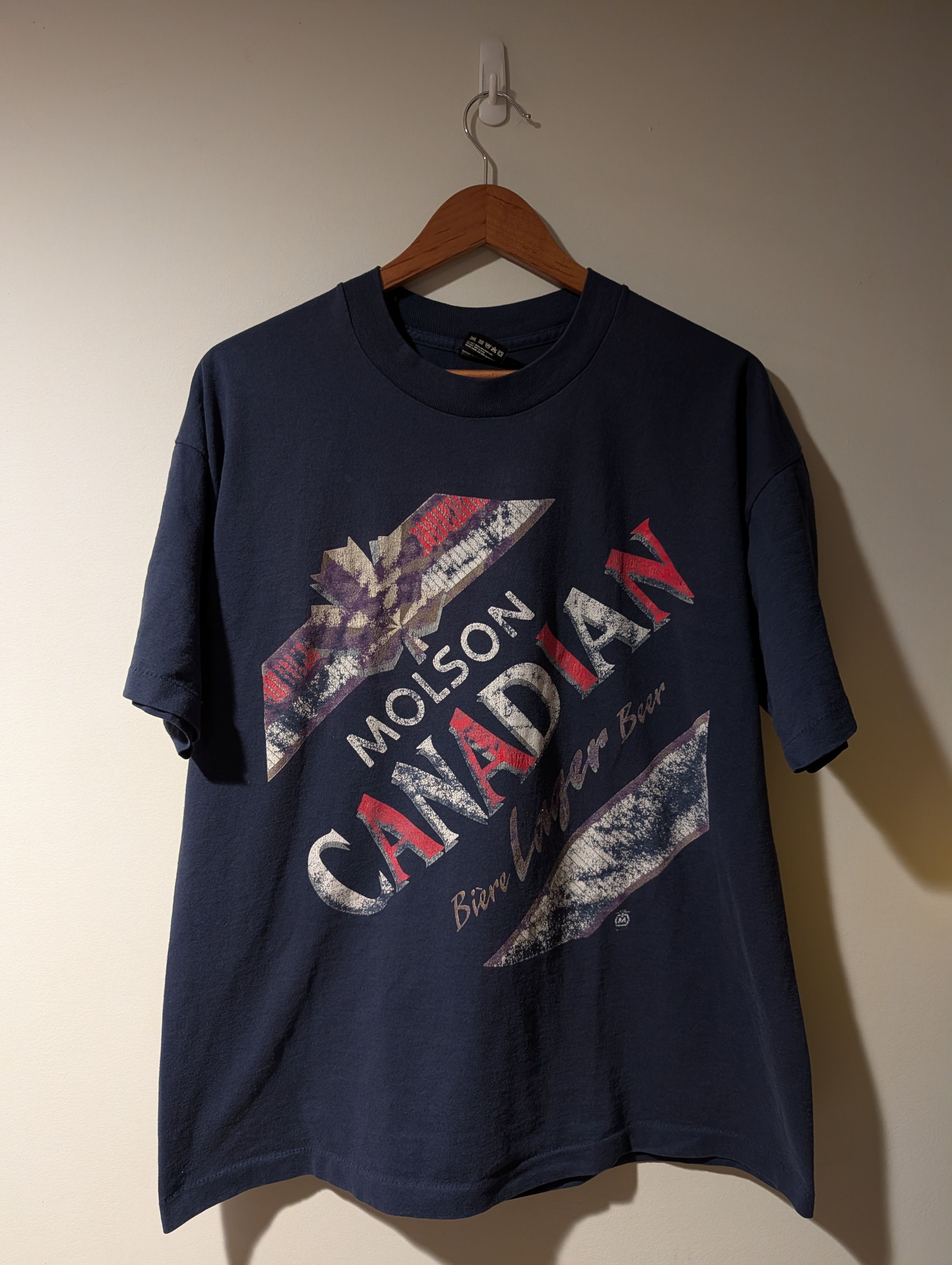 Fruit Of The Loom Vintage Molson Canadian Beer T-Shirt Lager Brewery Made USA Size US XL / EU 56 / 4 - 1 Thumbnail