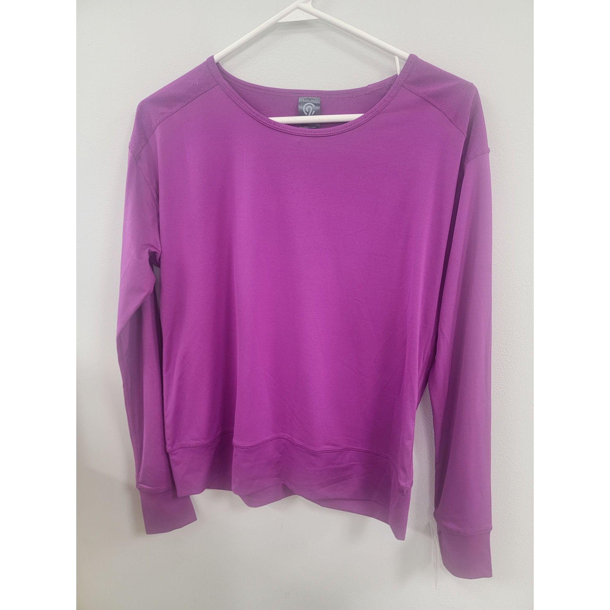 Other Target Womens Duo Dry+ Reflective Activewear Top Breathable Size L / US 10 / IT 46 - 1 Thumbnail
