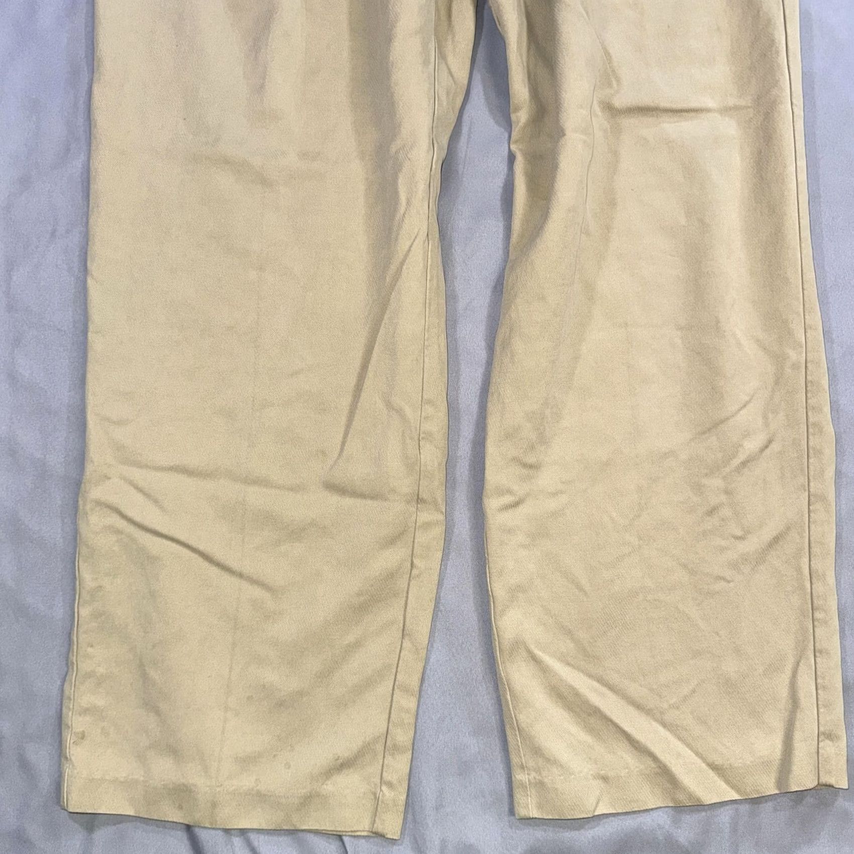Tommy Bahama Tommy Bahama Pants Mens 35x30 Beige Silk Pleated Chino Relaxed Casual Travel Size US 35 - 6 Thumbnail