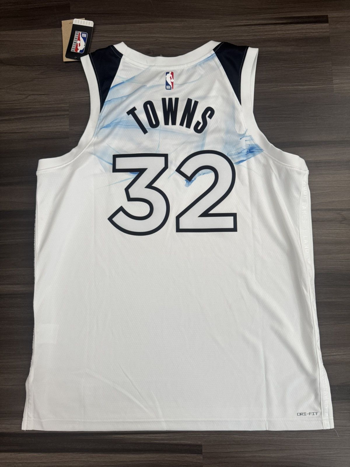 Nike Timberwolves Karl-Anthony Towns City Edition Jersey Size US XL / EU 56 / 4 - 11 Thumbnail