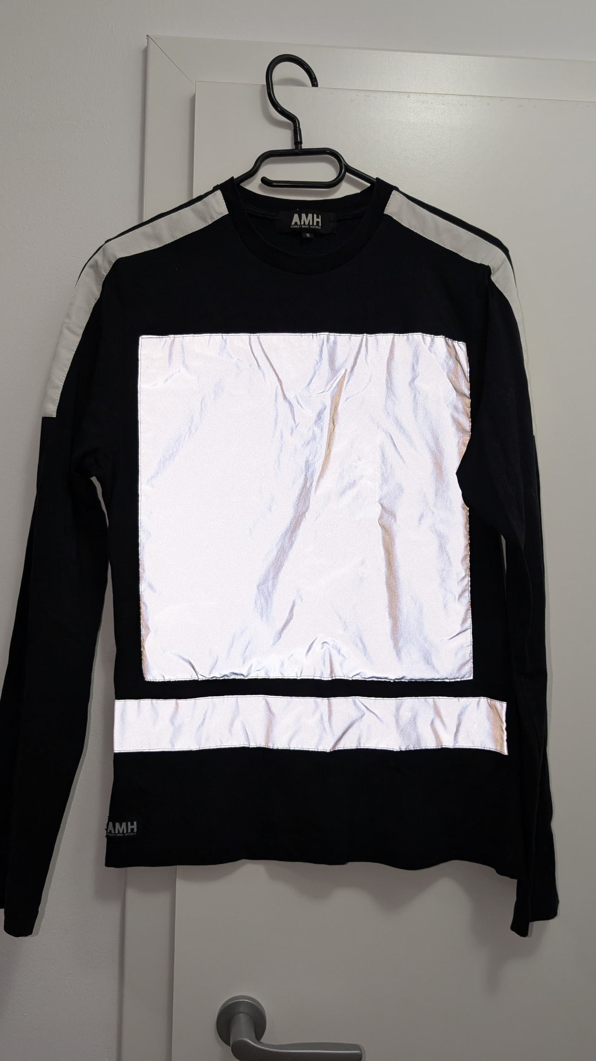 Ashley Marc Hovelle AMH Ashley Marc Hovelle Reflective Longsleeve Top - Size S Size US S / EU 44-46 / 1 - 1 Thumbnail