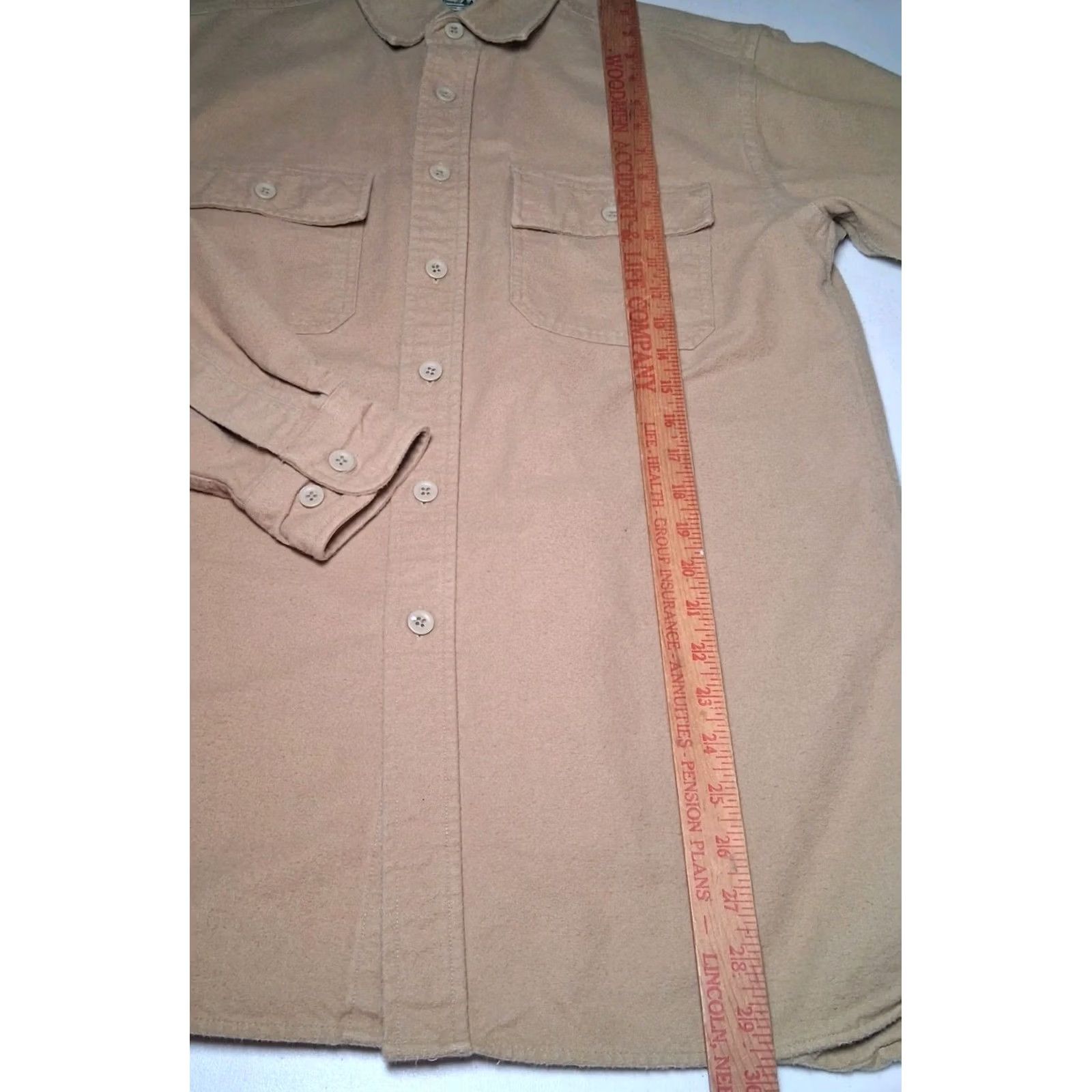 Vintage VINTAGE LL Bean Chamois Flannel Shirt Men MED REG Workwear Tan Outdoors Work 0 MT03 Size US M / EU 48-50 / 2 - 4 Thumbnail
