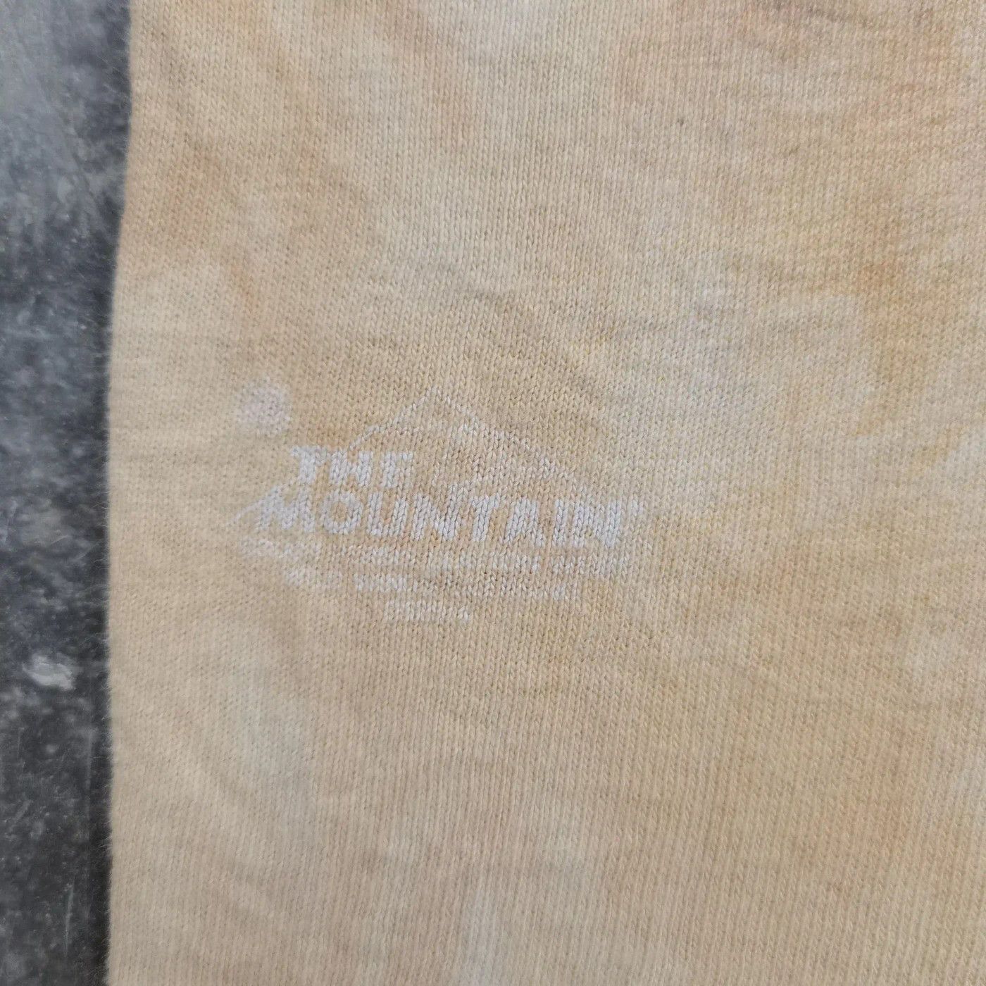 The Mountain × Vintage Vintage The Mountain Tee Shirt Size US L / EU 52-54 / 3 - 9 Thumbnail