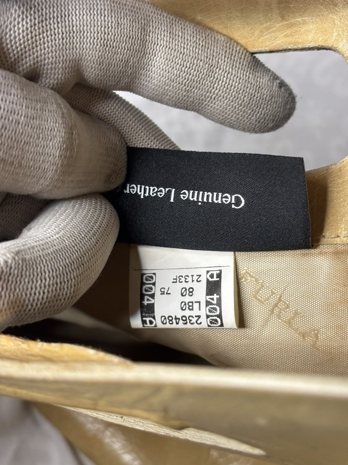 Furla (very worn) Furla Genuine Leather Size ONE SIZE - 10 Thumbnail