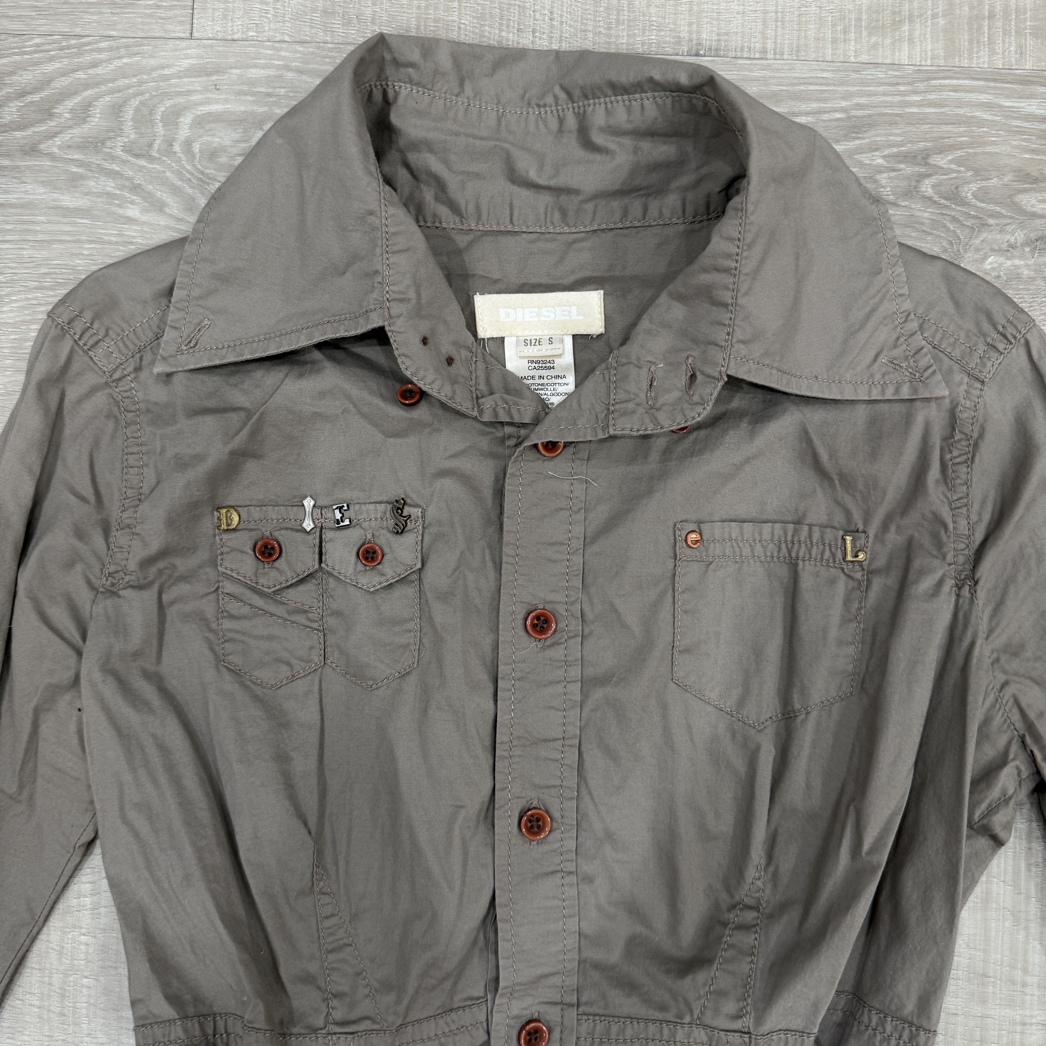 Diesel Diesel Funky Letters Button Down Shirt Size S / US 4 / IT 40 - 4 Thumbnail