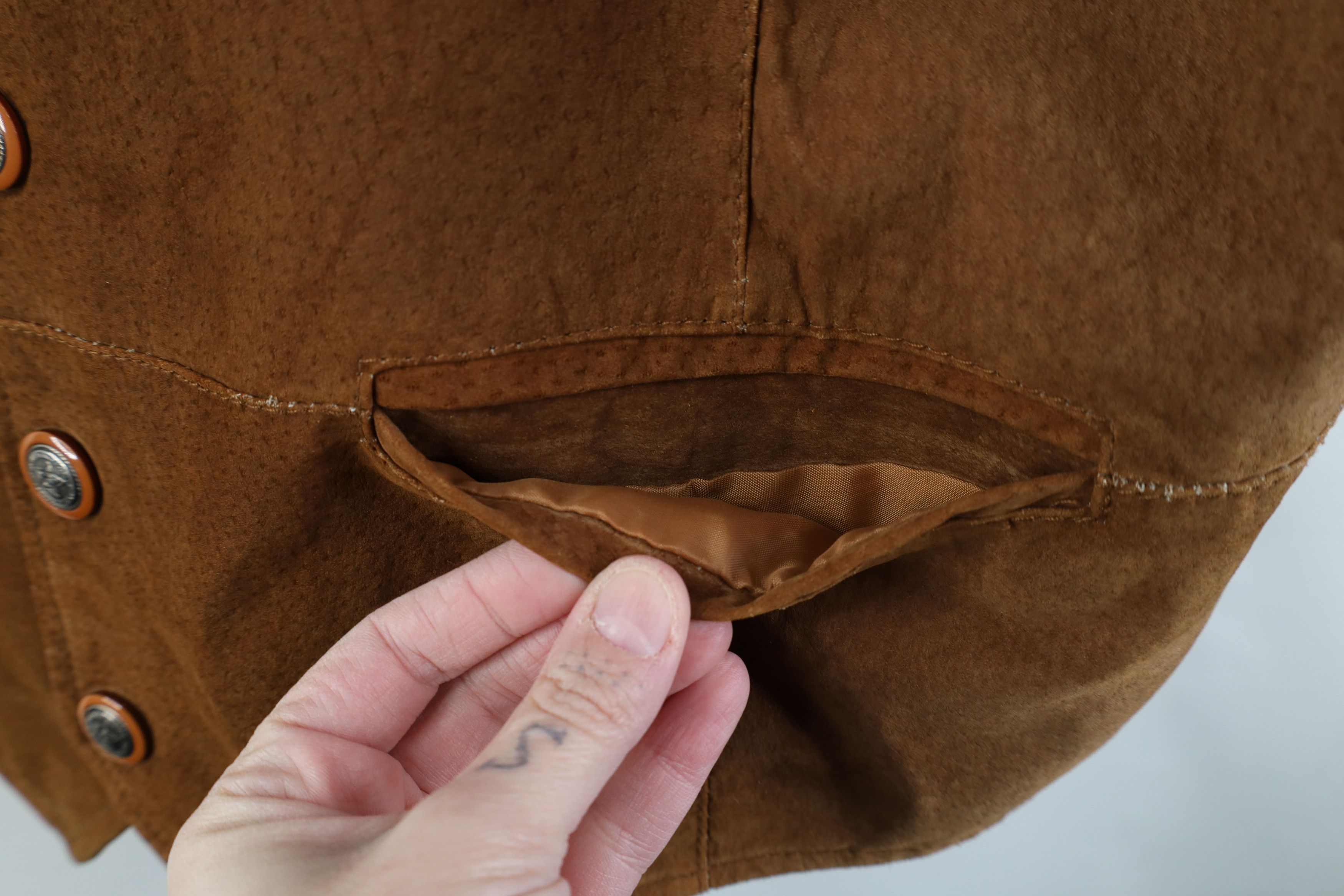 Vintage Vintage 90s Streetwear Leather Buckle Back Vest Jacket Brown Size US XL / EU 56 / 4 - 8 Thumbnail