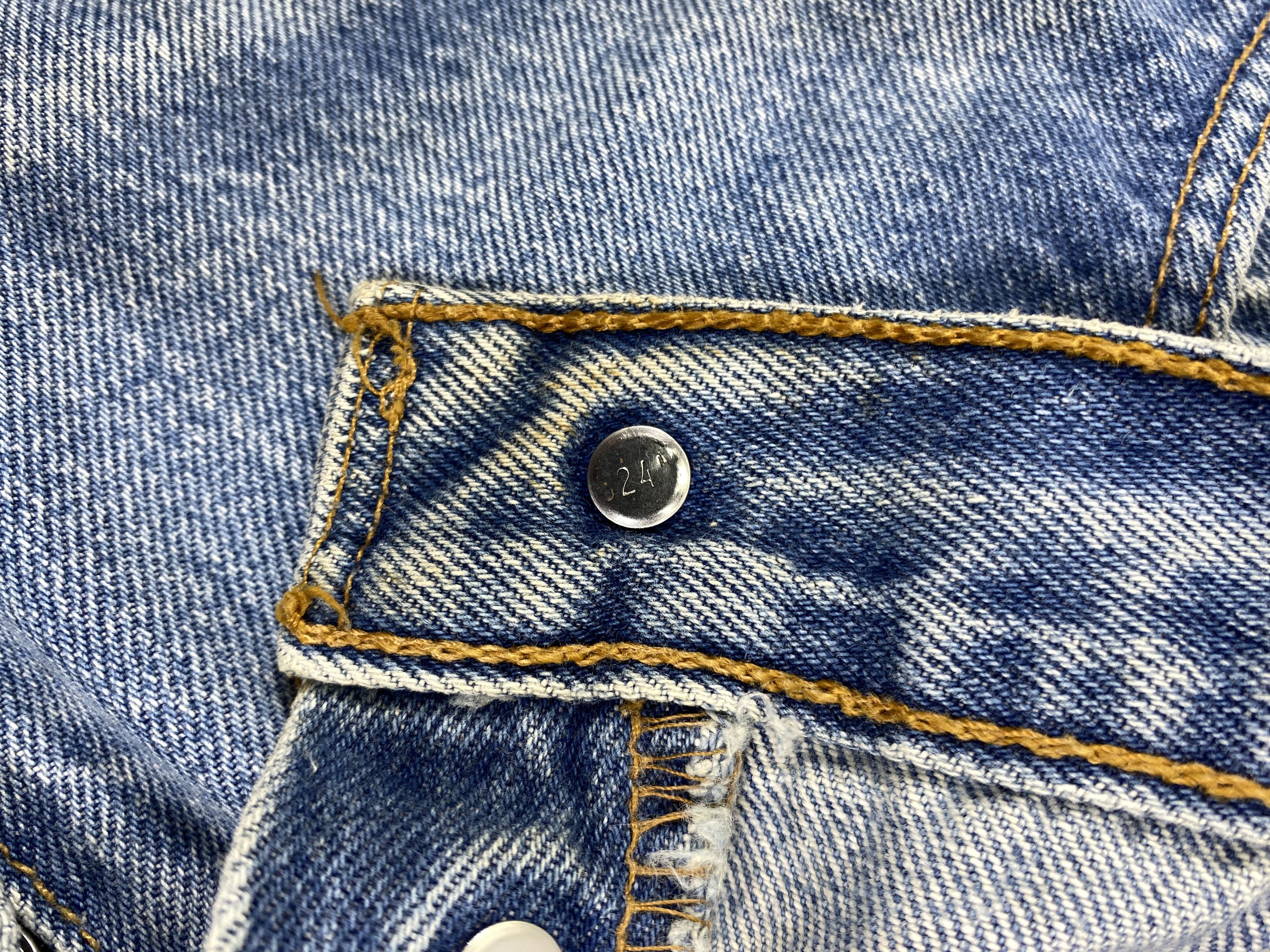Levi's Faded Blue Vintage Levis 501 Jeans 29x19 - JN3031 Size US 29 - 6 Thumbnail