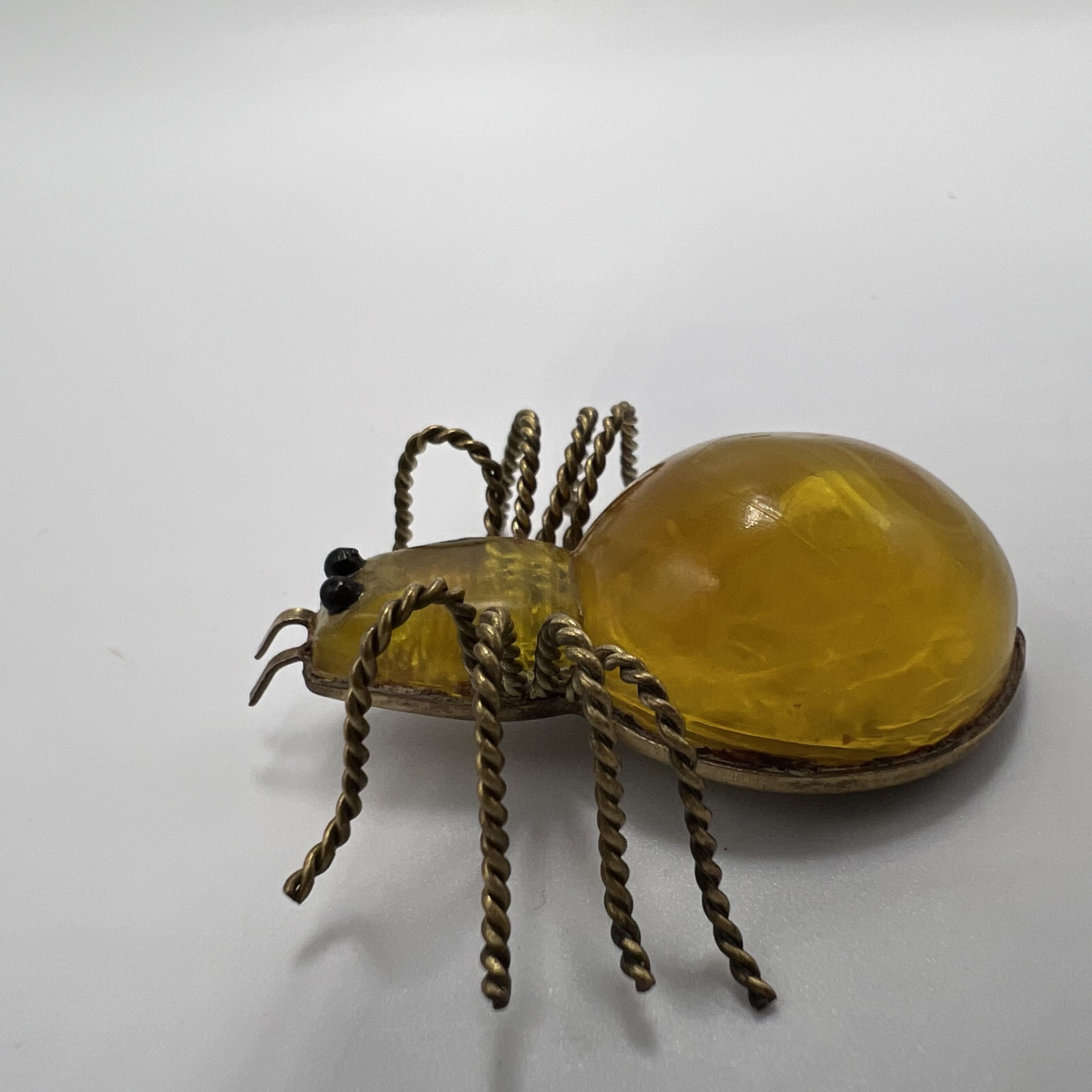 Vintage Vintage Brooch Pins Needle Safe Jewelry Amber Brass Signed Size ONE SIZE - 8 Thumbnail