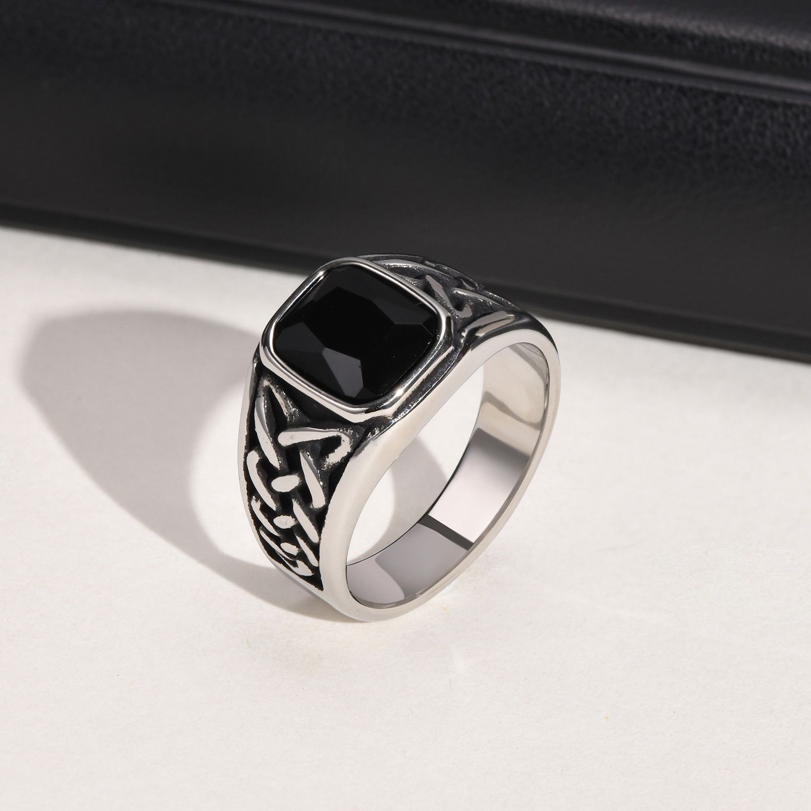 Jewelry × Vintage SIZE 10 Viking Knot Rune Geometric Square Stone Signet Ring Size ONE SIZE - 1 Thumbnail