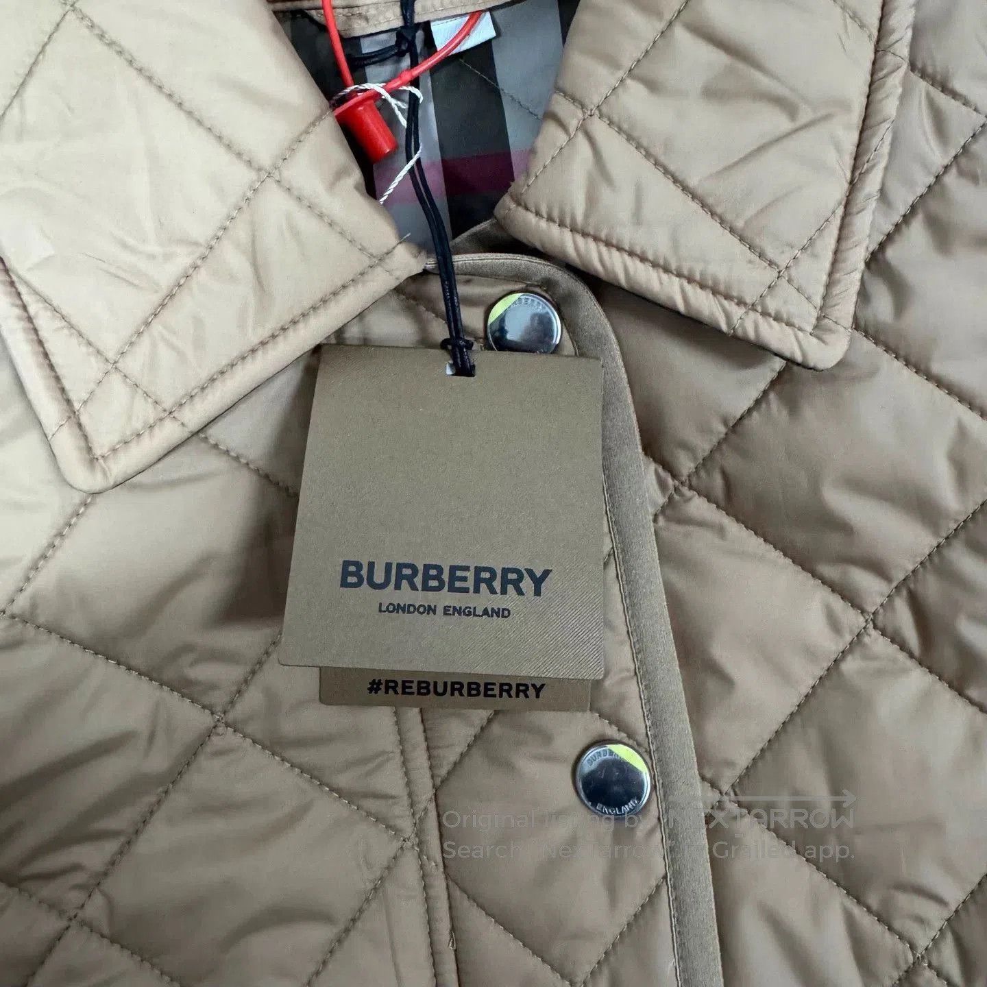 Burberry Beige Quilted Collared Jacket Size M. Size US M / EU 48-50 / 2 - 6 Thumbnail