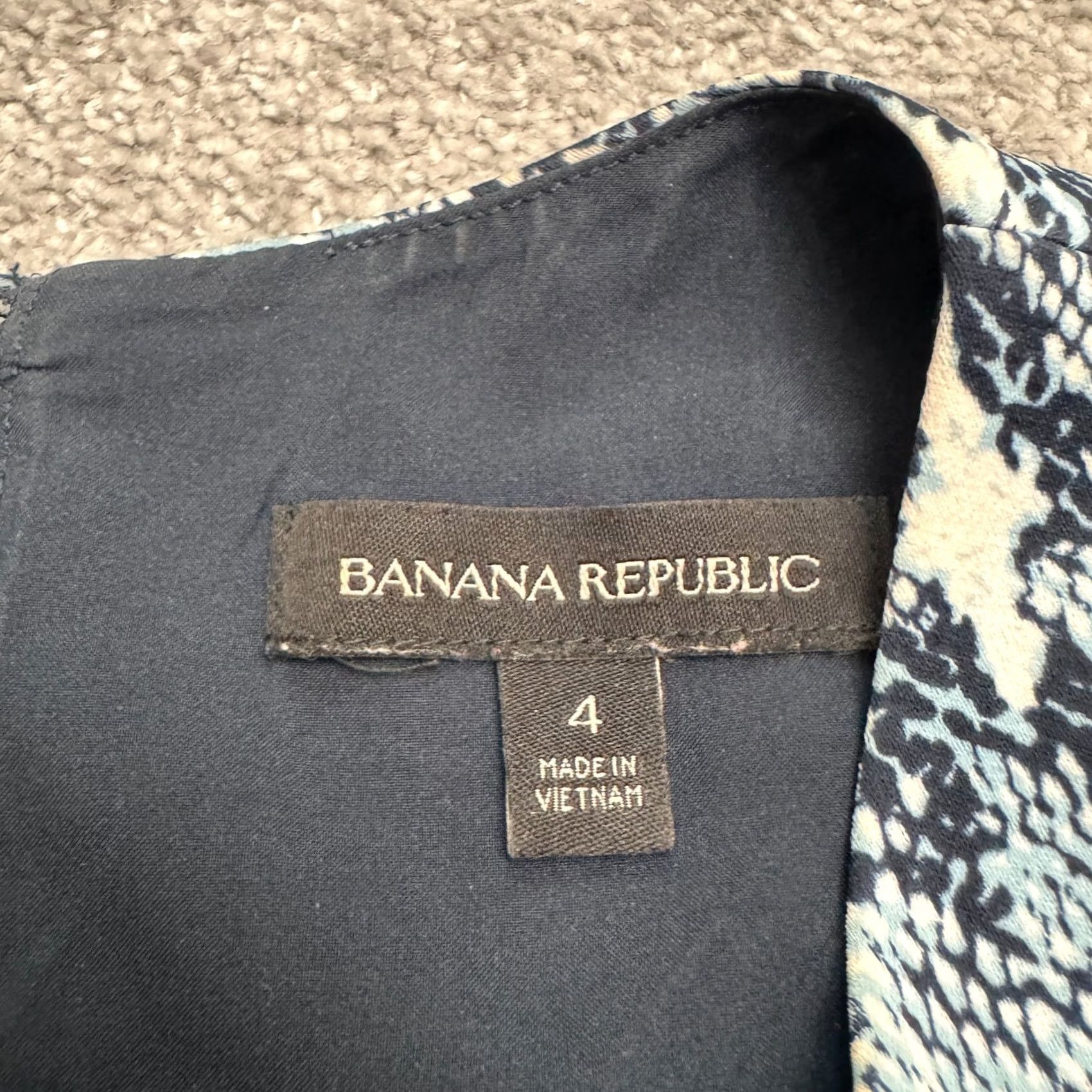 Banana Republic Banana Republic Blue Snake Print Asymmetrical Handkerchief Dress Womens 4 Size S / US 4 / IT 40 - 7 Thumbnail