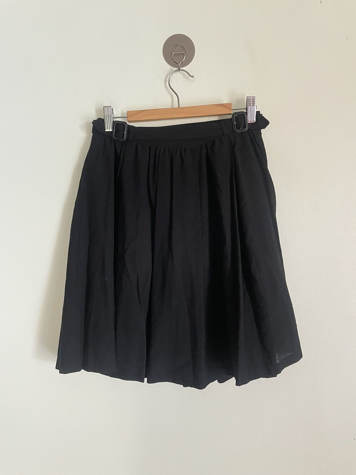 Burberry Burberry Black Mini Skirt Size 25" / US 0 / IT 36 - 1 Thumbnail