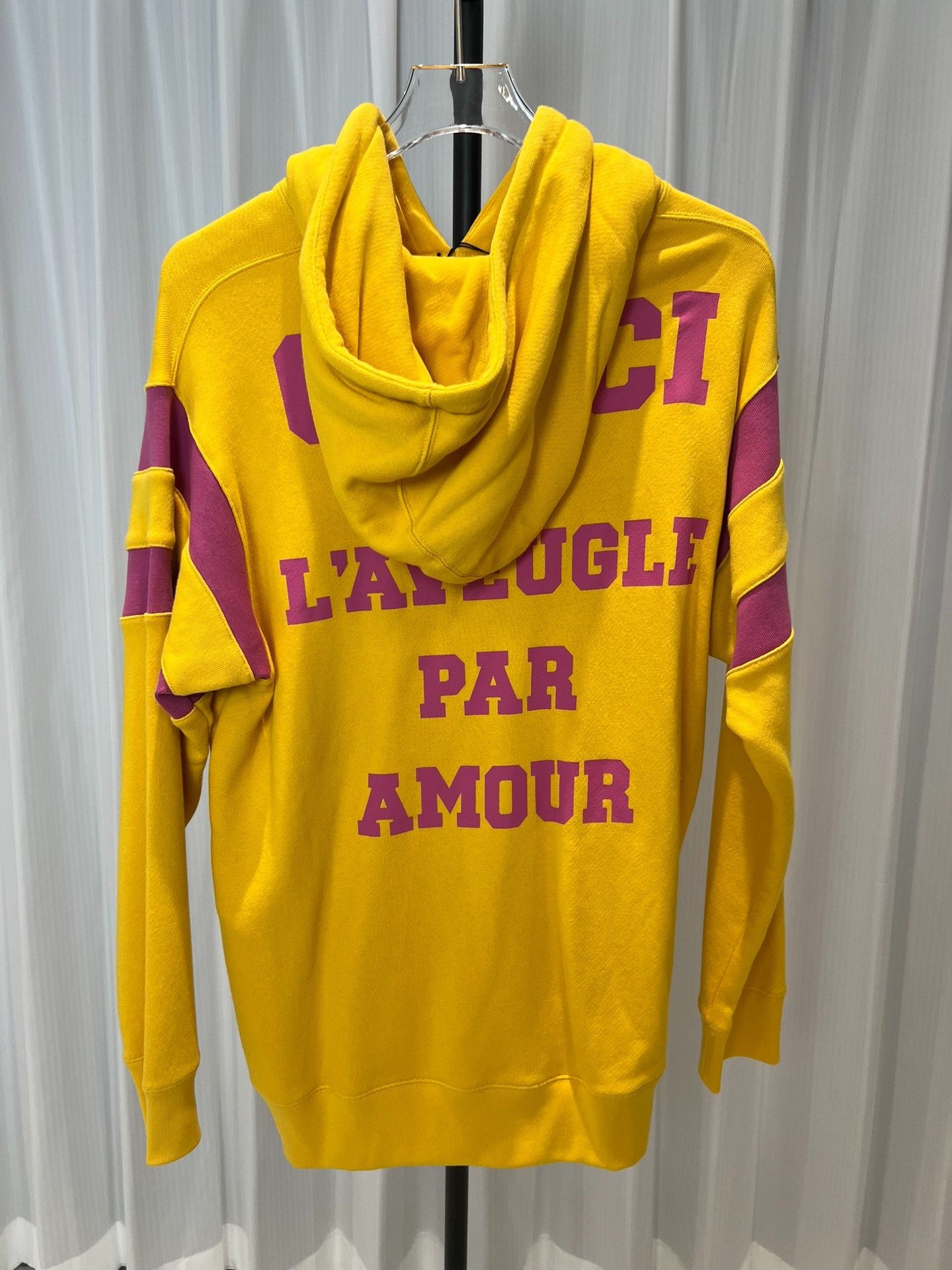 Gucci Gucci Gucci yellow letter logo hoodie Size US S / EU 44-46 / 1 - 2 Thumbnail