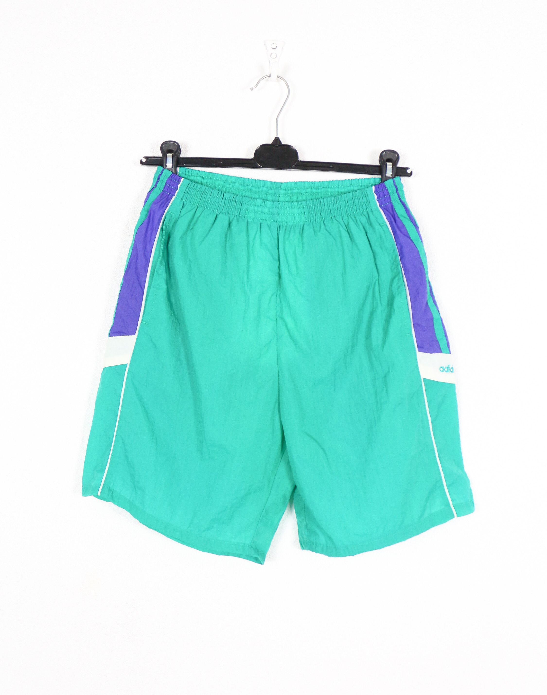 Adidas × Vintage Vintage Adidas Three Stripes Logo Green Shorts Sportswear Size US 32 / EU 48 - 1 Thumbnail