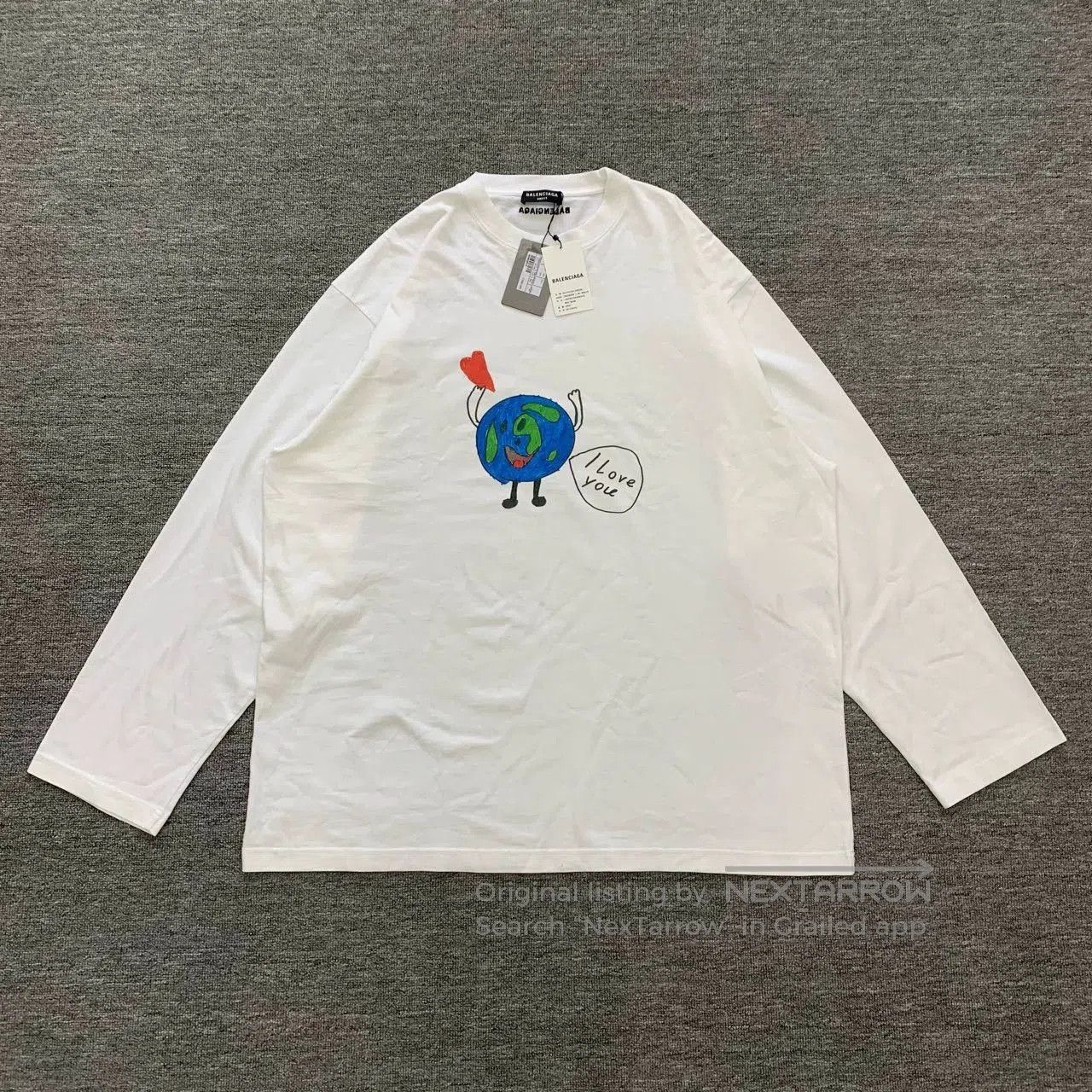 Balenciaga Balenciaga White Globe Long Sleeve Top. Size US L / EU 52-54 / 3 - 1 Thumbnail