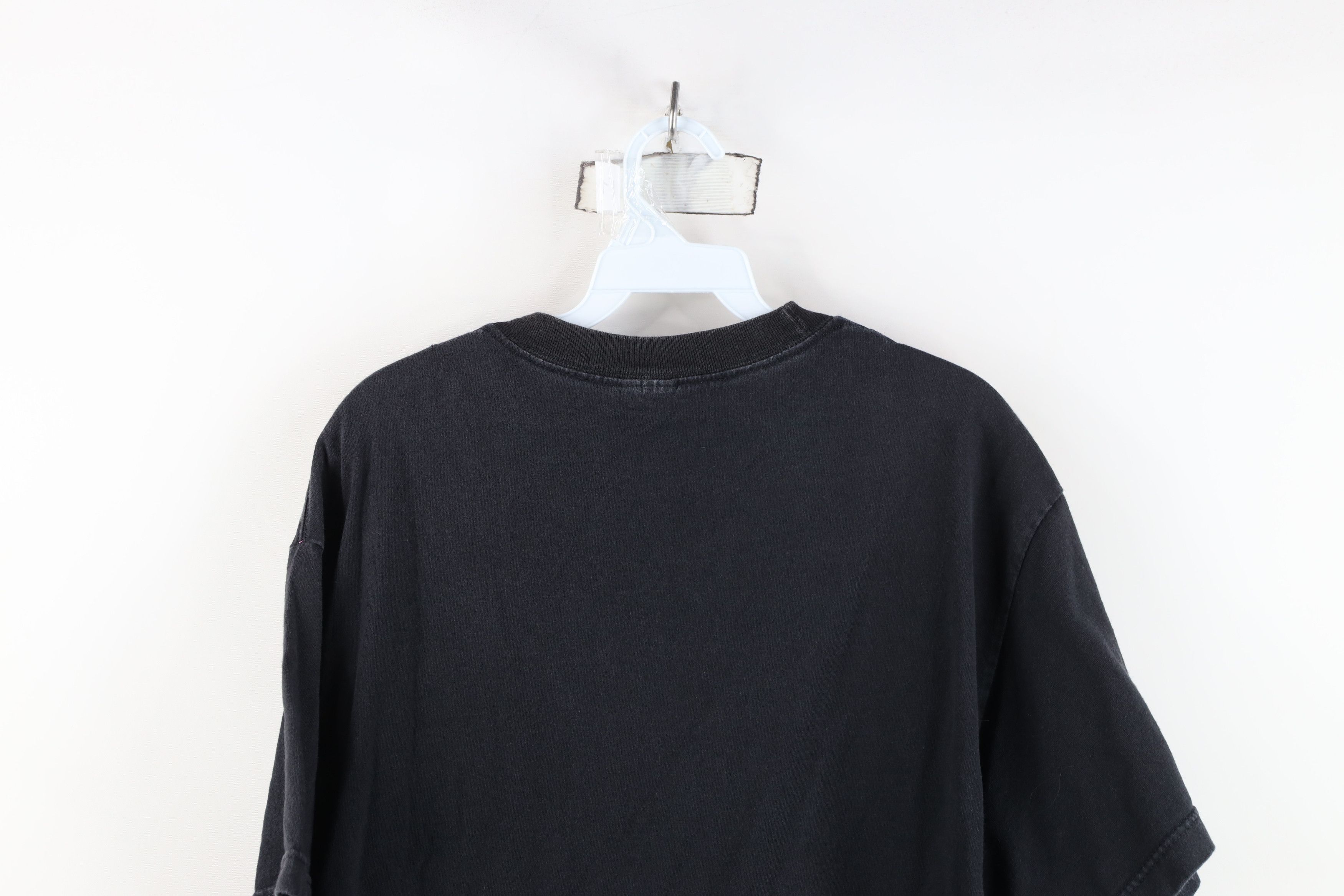 Vintage Vintage 90s Perry Ellis Spell Out Flower T-Shirt Black Size US M / EU 48-50 / 2 - 12 Thumbnail