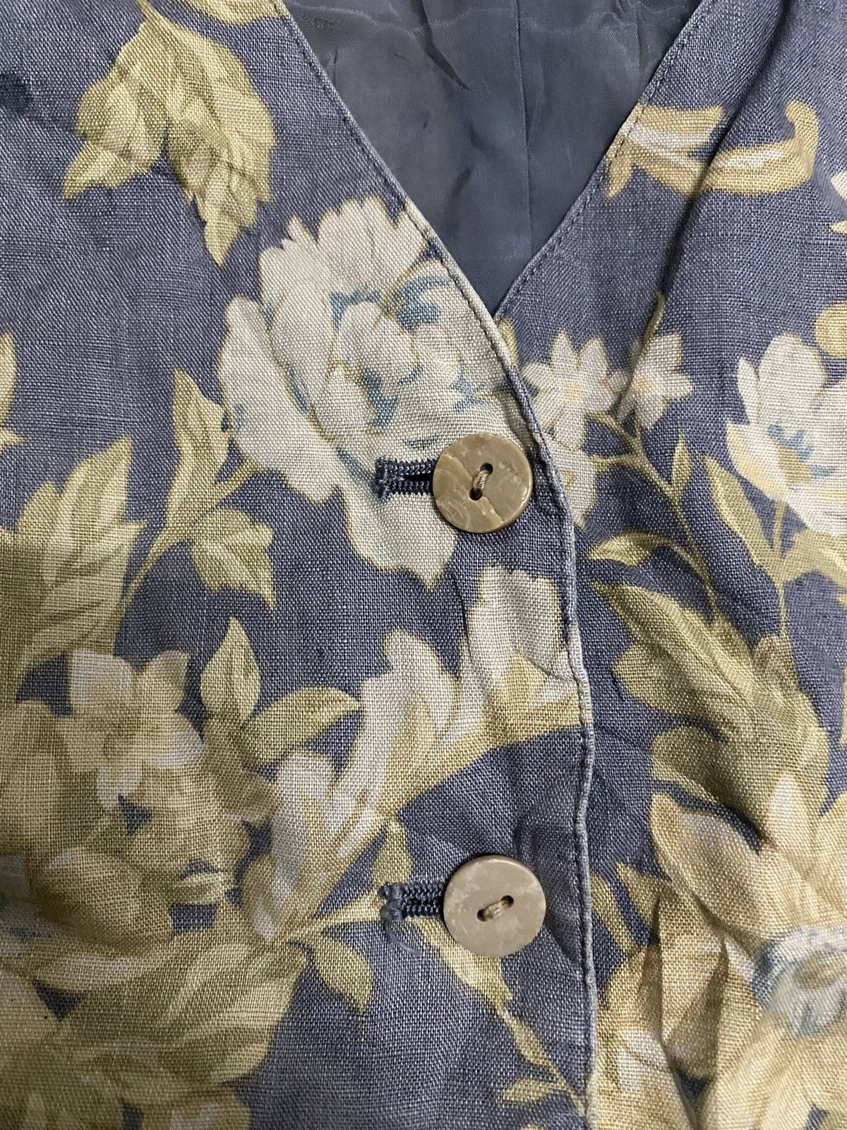 Burberry × Japanese Brand × Vintage Vintage Burberrys Floral Vest Size 36R - 4 Thumbnail