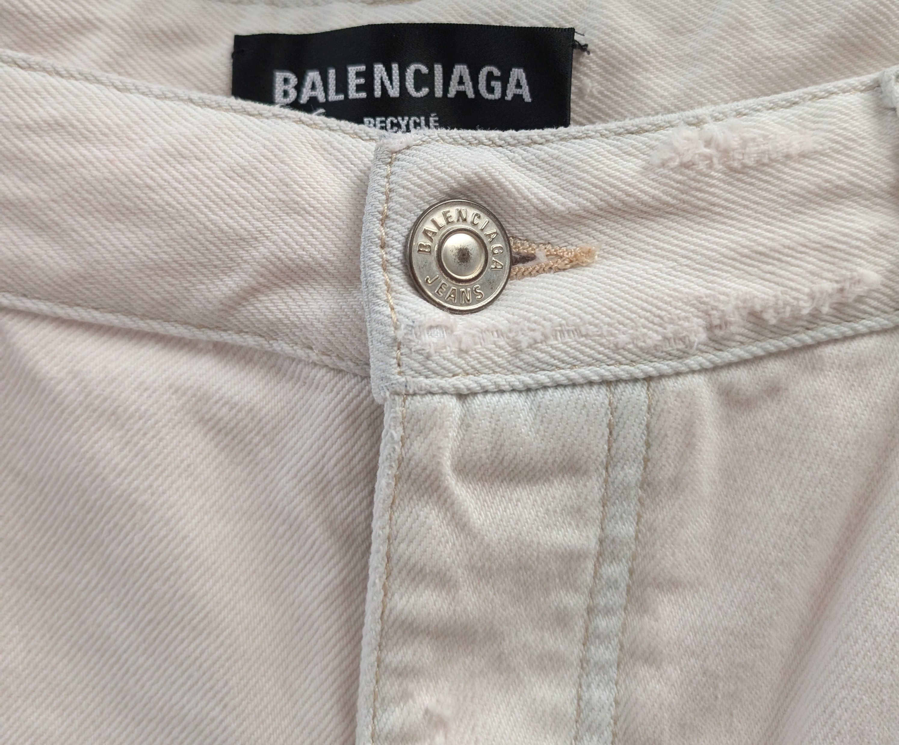 Balenciaga White recycled Balenciaga jeans Size US 33 - 3 Thumbnail
