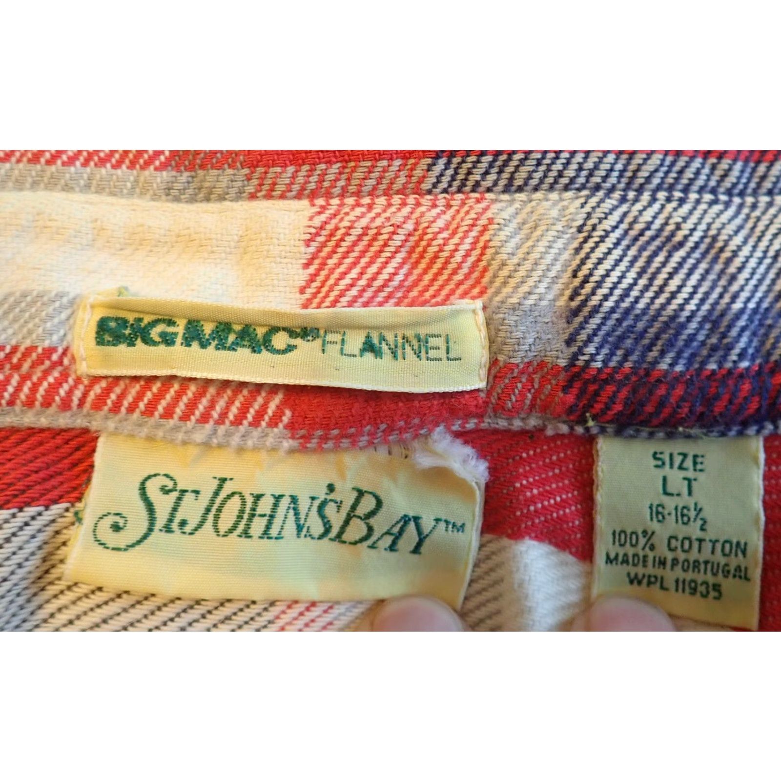 Vintage VINTAGE St. John's Bay Big Mac Flannel Shirt LT Black Red White Plaid Long Sleeve Button-Up 90s Mens Size US L / EU 52-54 / 3 - 3 Thumbnail