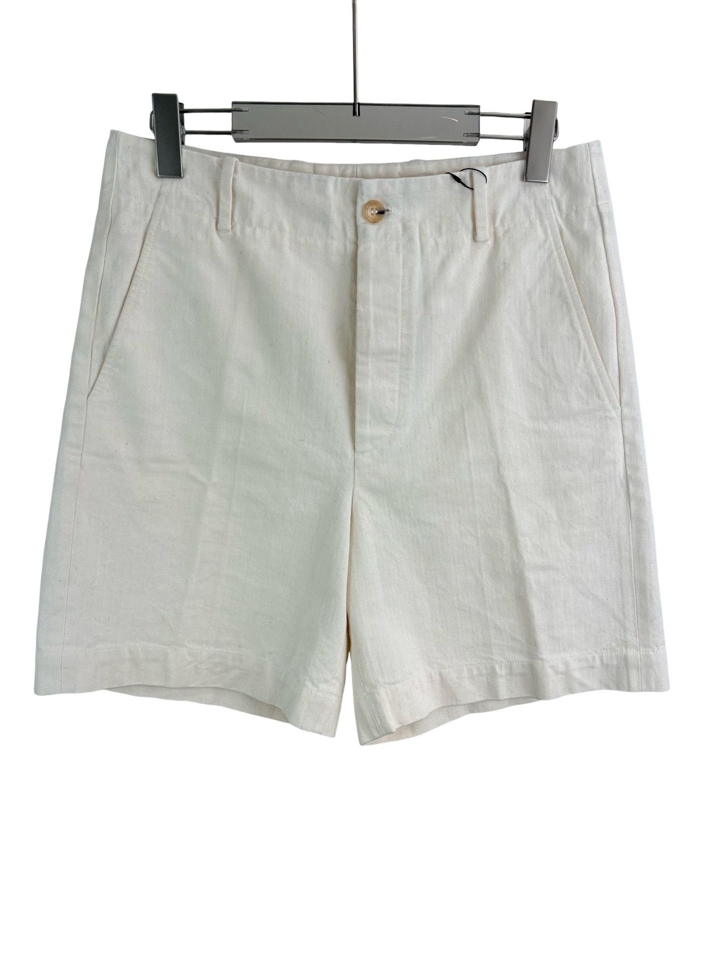 Gucci Gucci Embroidered Logo Shorts Size 46 Size US 30 / EU 46 - 1 Thumbnail