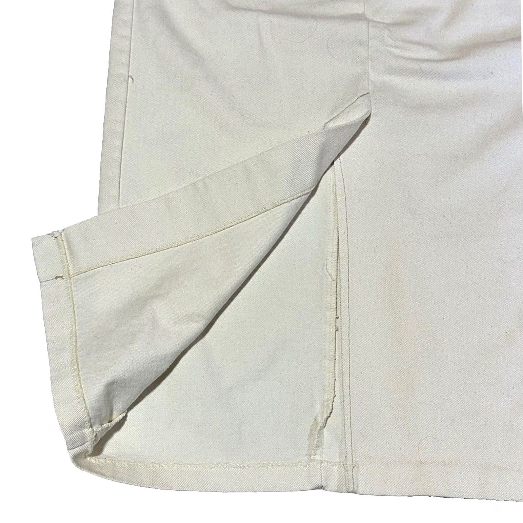 Vintage VINTAGE Candie's Denim Skirt 11/12 White Midi Shin Length Slit Size 32" / US 10 / IT 46 - 2 Thumbnail