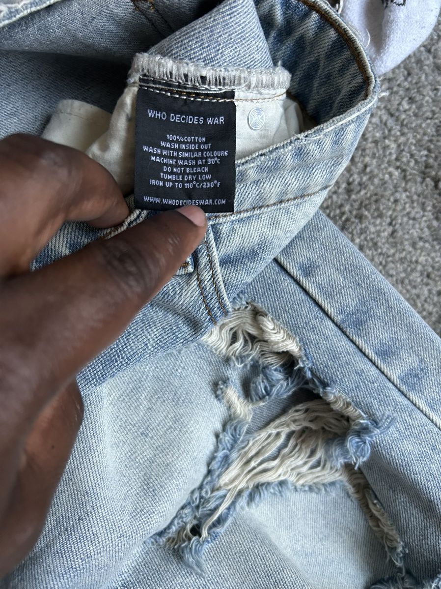 Who Decides War Who decides war ripped jeans Size US 38 / EU 54 - 4 Thumbnail