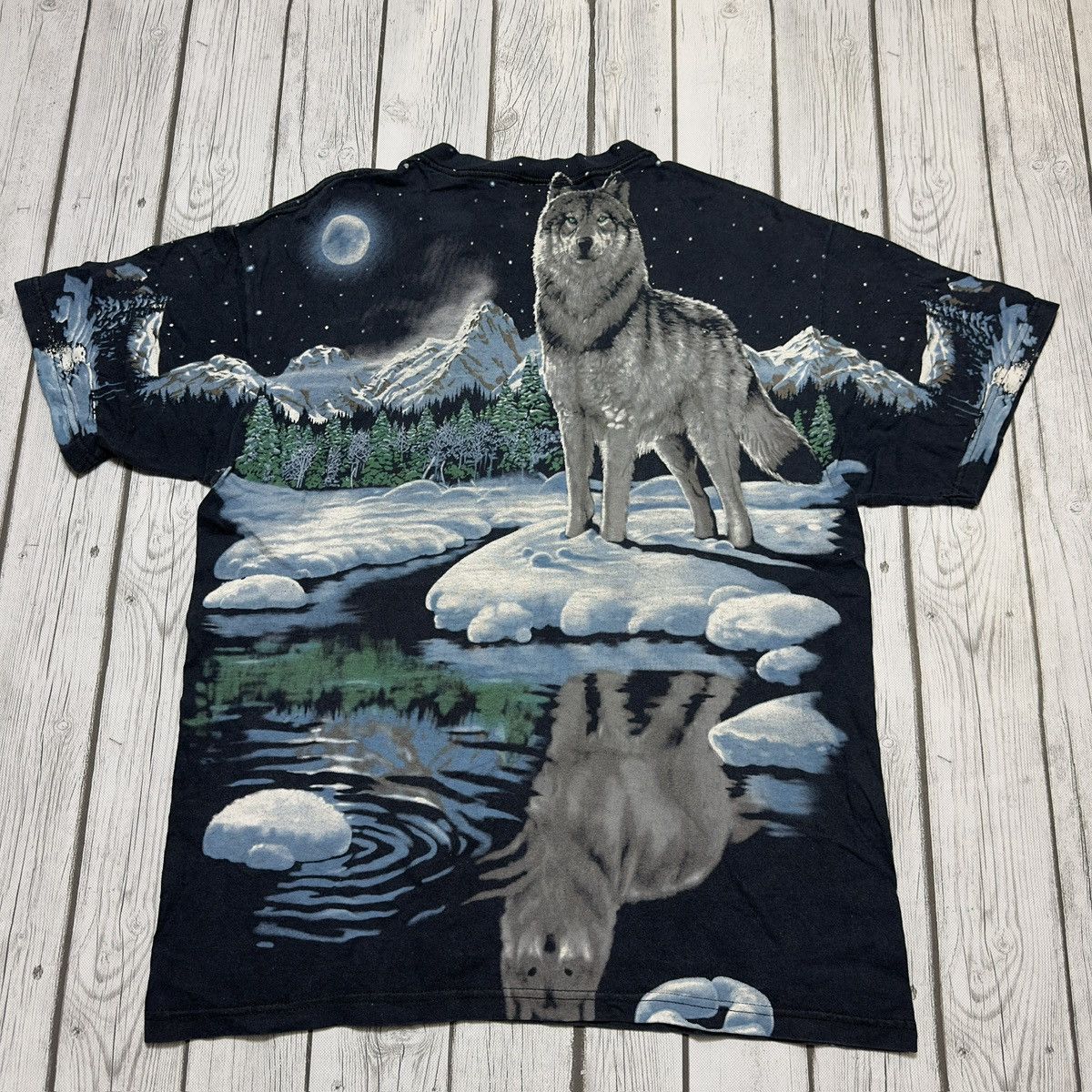 Liquid Blue × Vintage Vintage Wolf tee Size US L / EU 52-54 / 3 - 2 Thumbnail