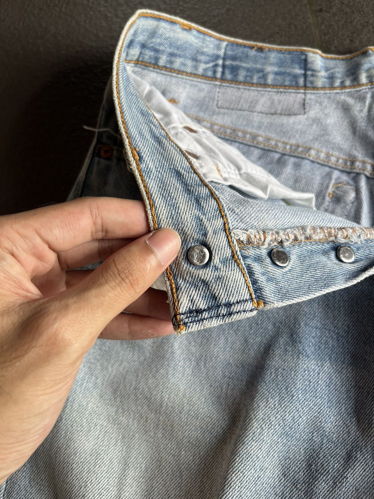 Levi's 32X36 Levi’s 501 Distressed Sun Faded 90’s Size US 32 / EU 48 - 12 Thumbnail