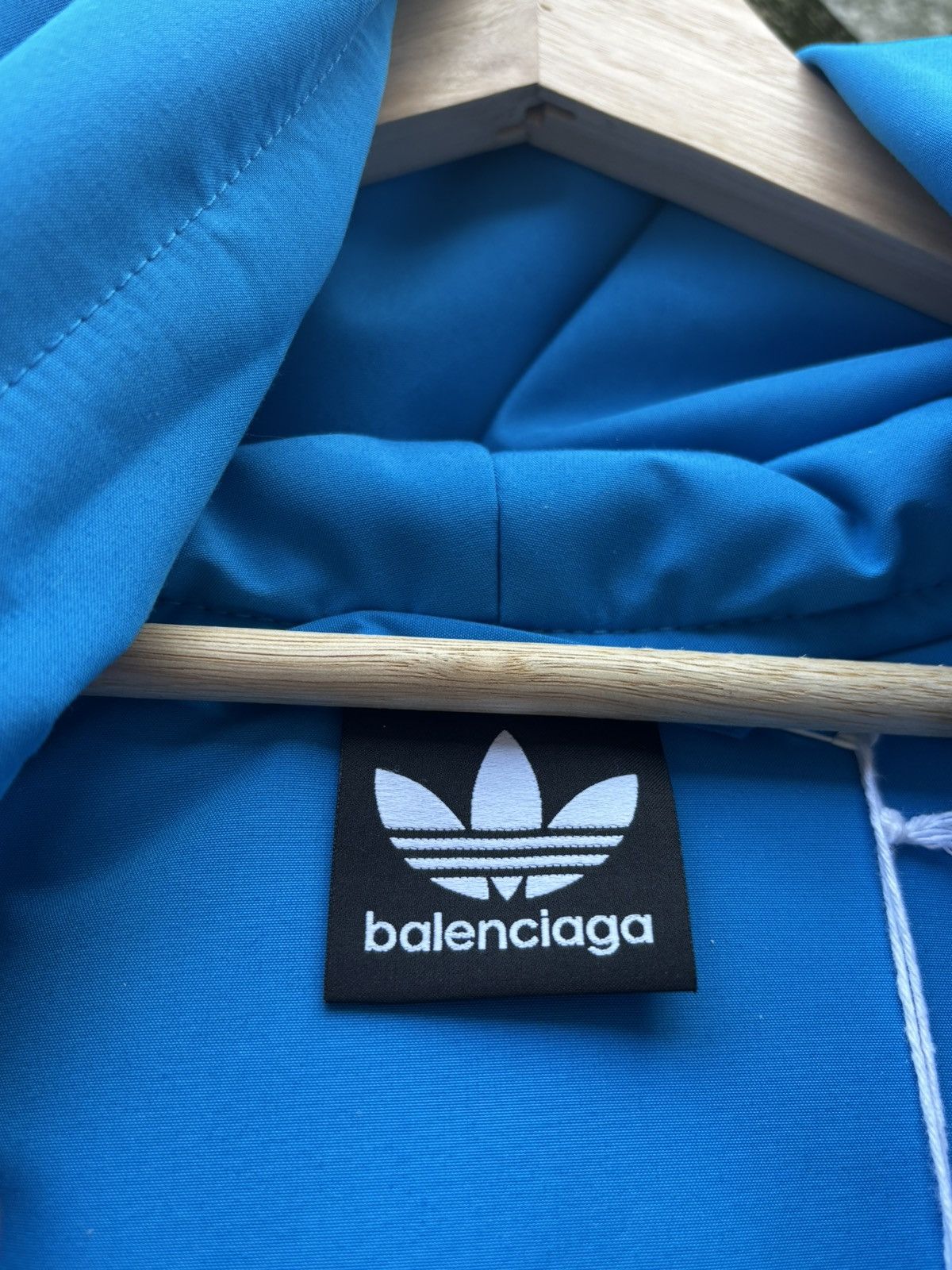 Adidas × Balenciaga FW23 Balenciaga X Adidas Long Puffer Robe! Size US S / EU 44-46 / 1 - 13 Thumbnail