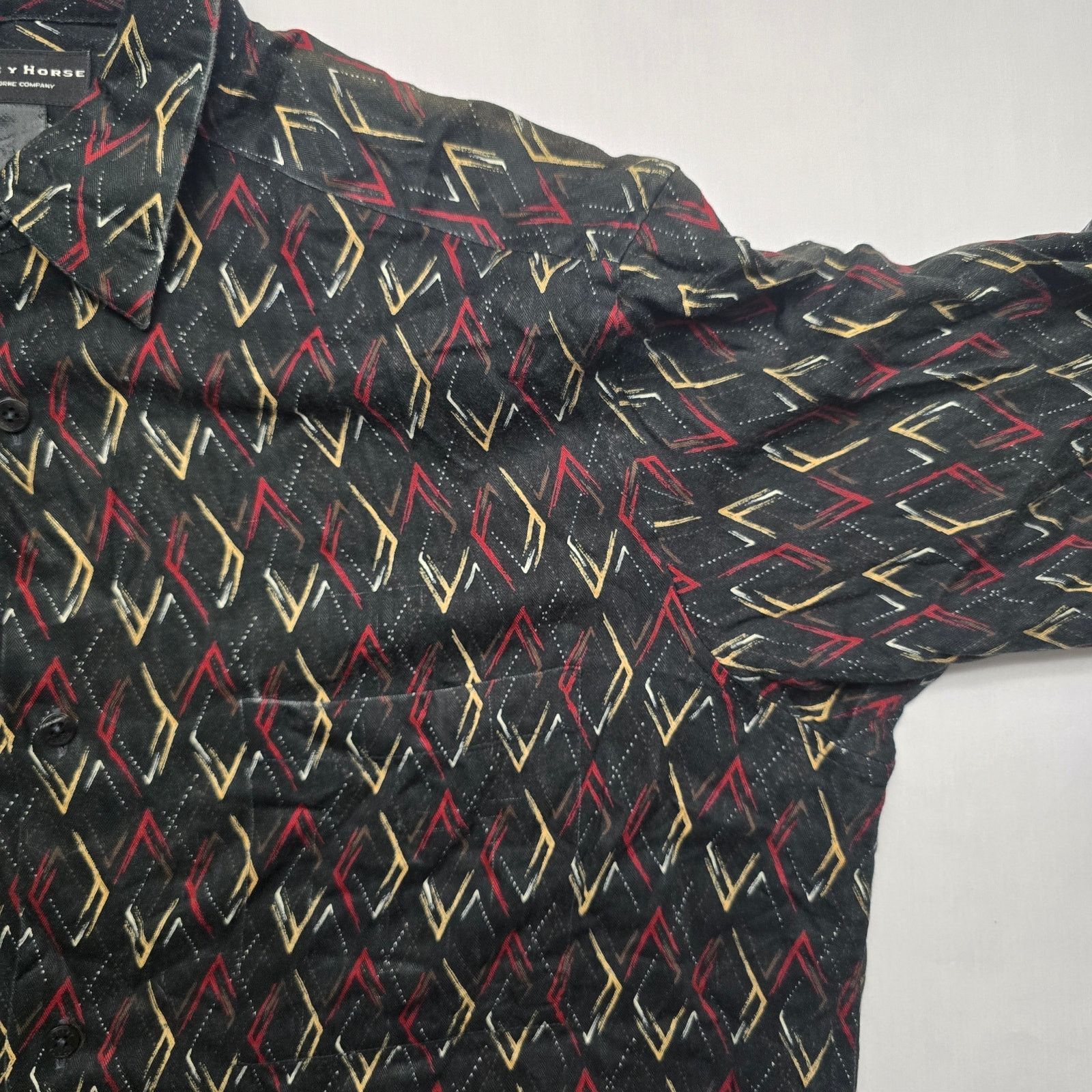 Vintage Crazy Horse Button Up Mens Large Hawaiian Geometric Shirt Size US L / EU 52-54 / 3 - 2 Thumbnail