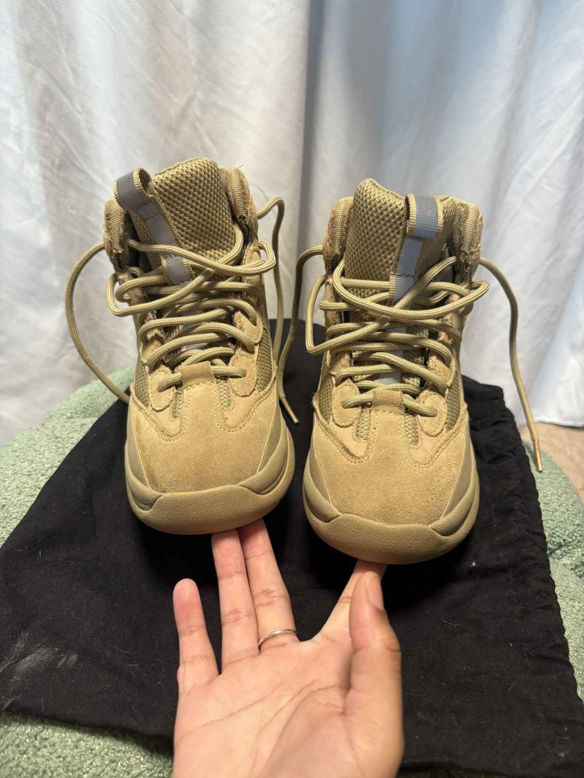 Yeezy 2019 Yeezy Wmns Season 7 Desert Boot 'Taupe' Size US 7.5 / IT 37.5 - 3 Thumbnail