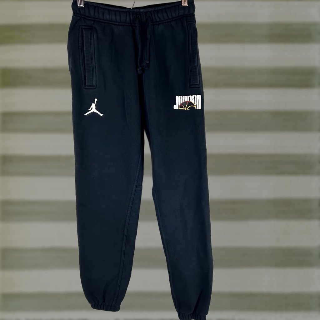 Nike VINTAGE NIKE Air Jordan Men's XS Jogger Pants DC9635-010 Black Sports Fleece Slim Inseam 26 in Mens Size US 27 - 1 Thumbnail