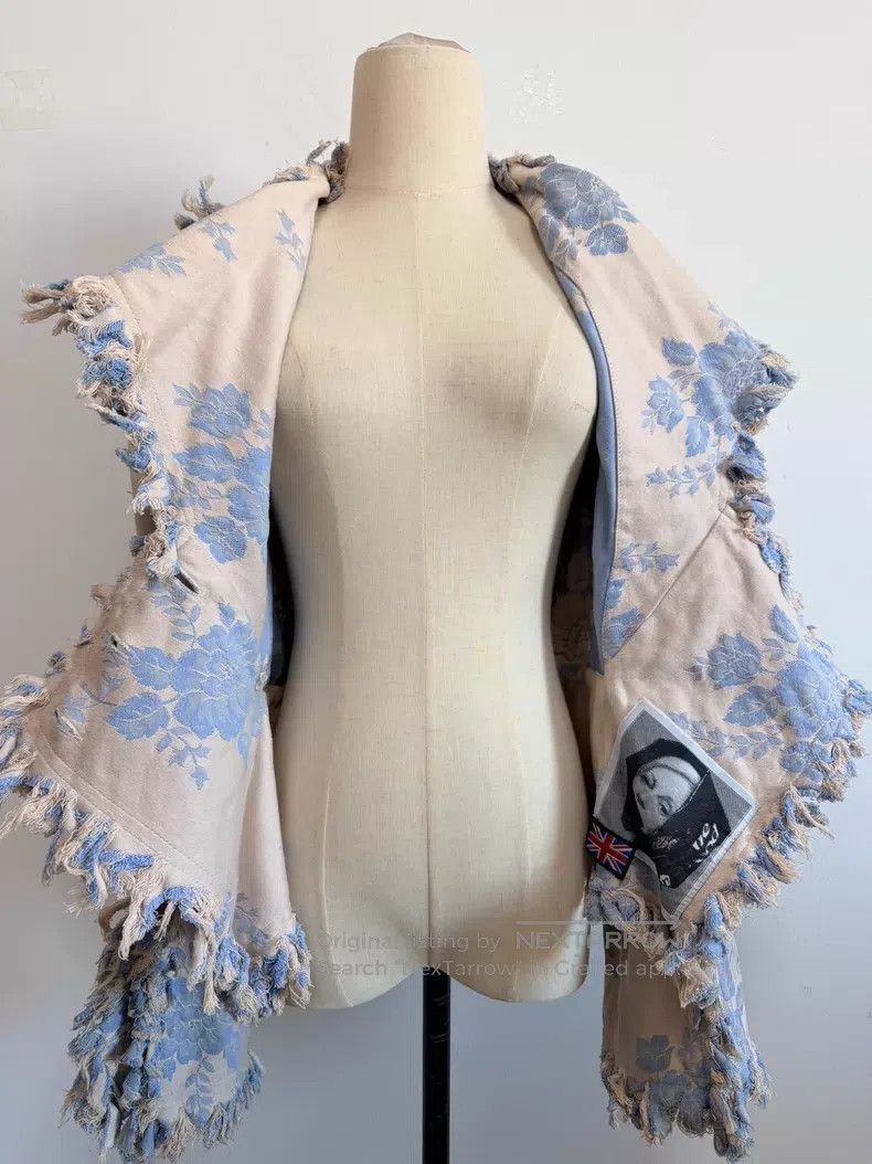Vivienne Westwood Vivienne Westwood size F Jacket with gold label Size S / US 4 / IT 40 - 6 Thumbnail