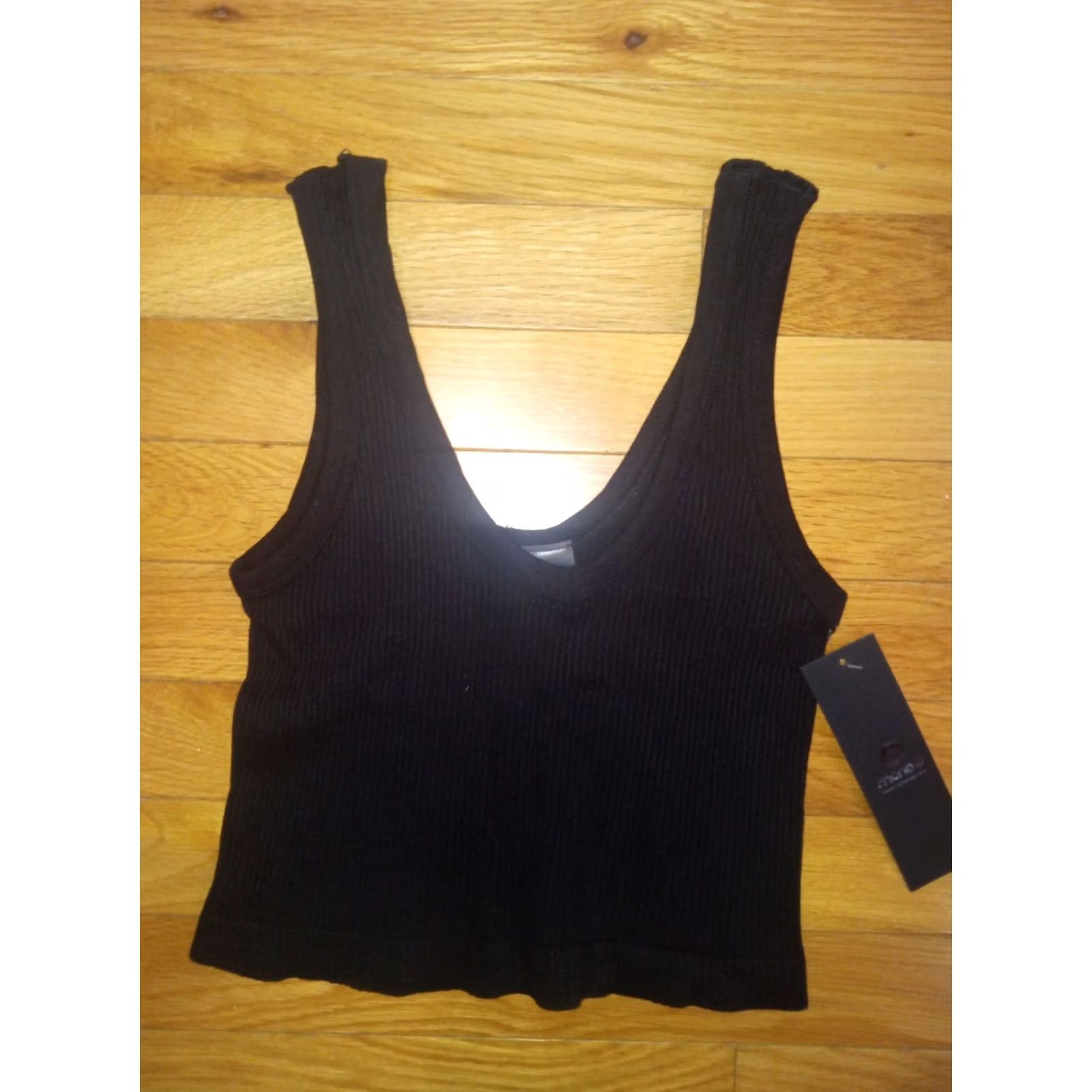 Vintage Mono B Effortless Ribbed Tank Black-Medium NWT Women Tank M Black Cotton Blend? Size ONE SIZE - 3 Thumbnail