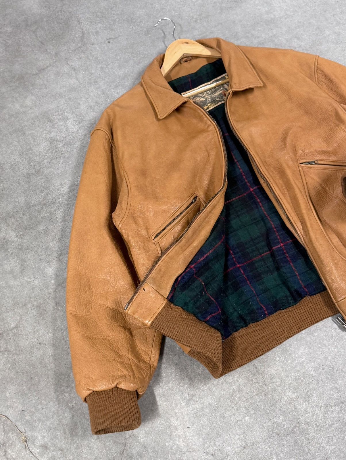 Vintage Rare Herrford leather jacket 80s Claude Boucher&Maryse Hilsz Size US XL / EU 56 / 4 - 11 Thumbnail
