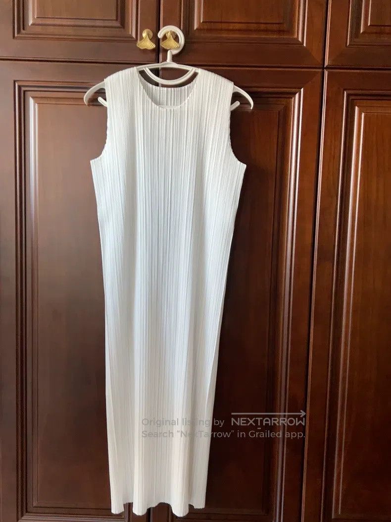 Issey Miyake Issey Miyake size:one size White Dress Size XXS / US 00 / IT 34 - 1 Thumbnail