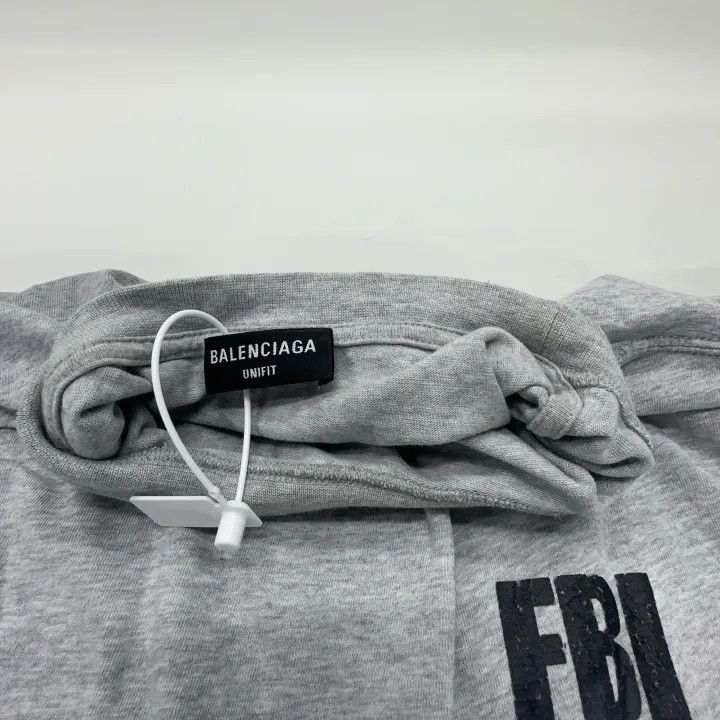 Balenciaga Balenciaga Balenciaga SS22 Printed Logo Casual TShirt -250 Size US XS / EU 42 / 0 - 5 Thumbnail