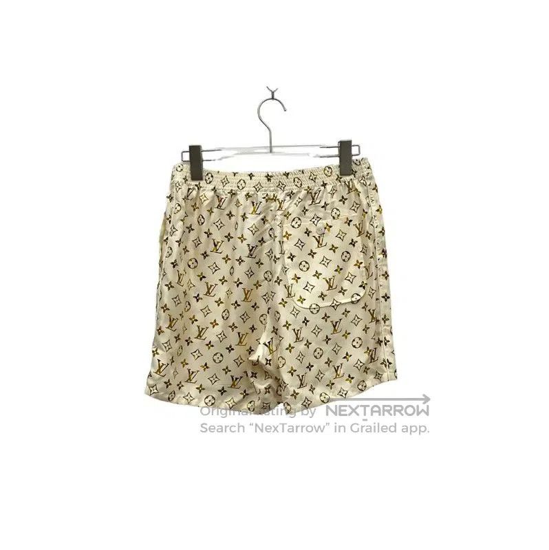 Louis Vuitton Louis Vuitton Yellow Patterned Women's Shorts . Size 28" / US 6 / IT 42 - 3 Thumbnail