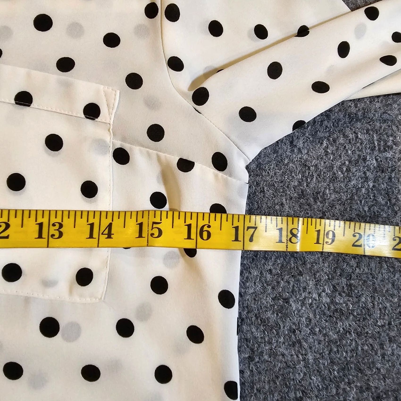 Express Express Blouse Women XS Pink Polka Dot Portofino Sheer Button Long Sleeve Career Size XS / US 0-2 / IT 36-38 - 5 Thumbnail