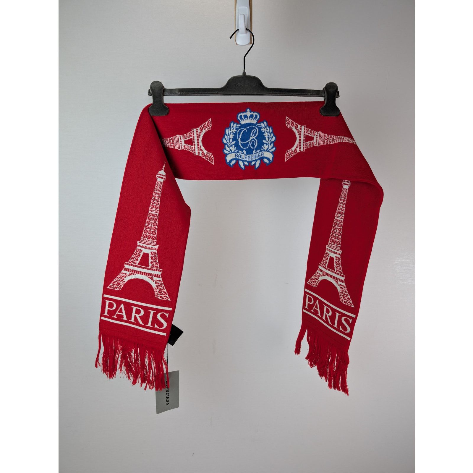 Balenciaga o1rshd1 Size: OS / Q:2 / Football Scarf in Red/White Size ONE SIZE - 6 Thumbnail